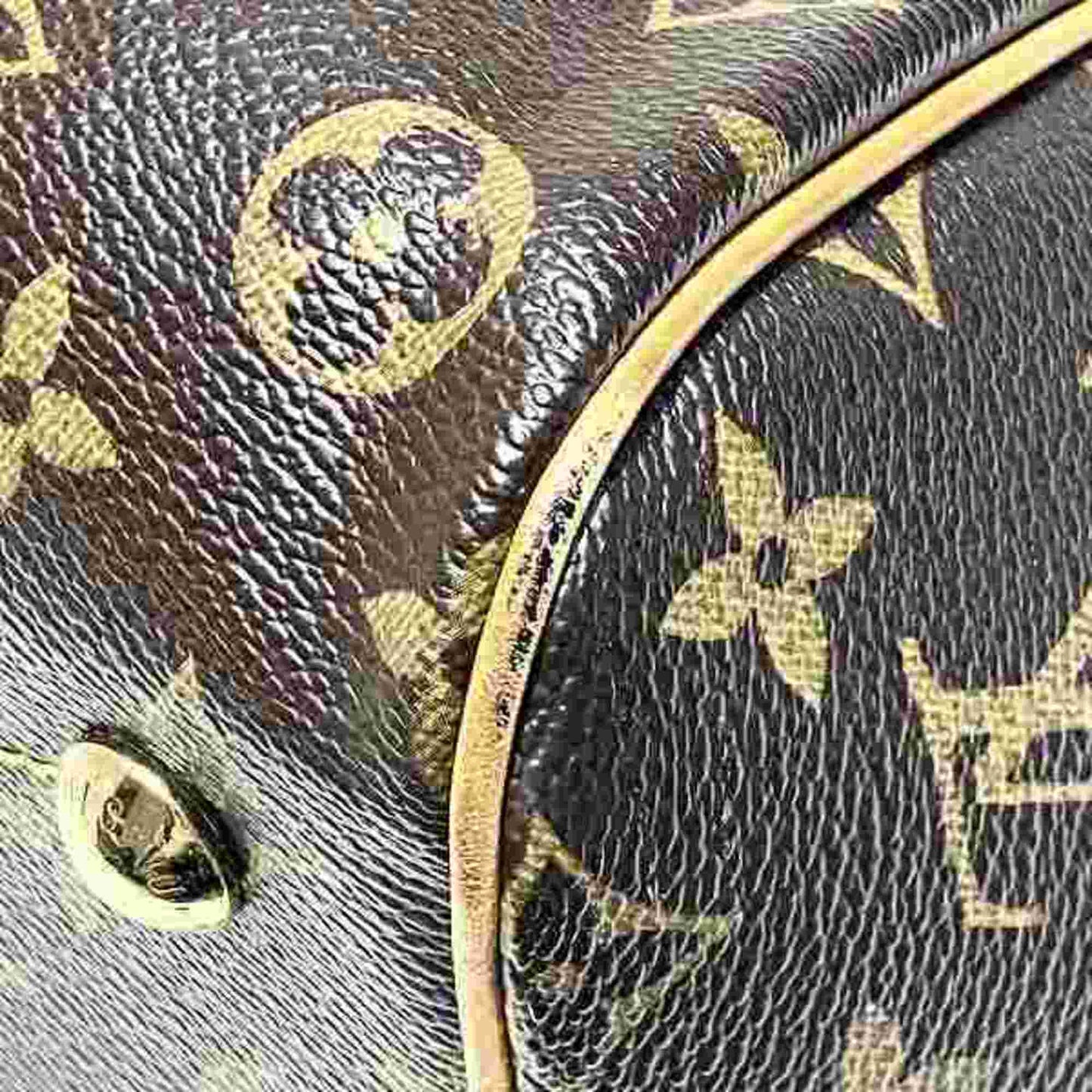 Louis Vuitton Tivoli Brown Canvas Hand Bag