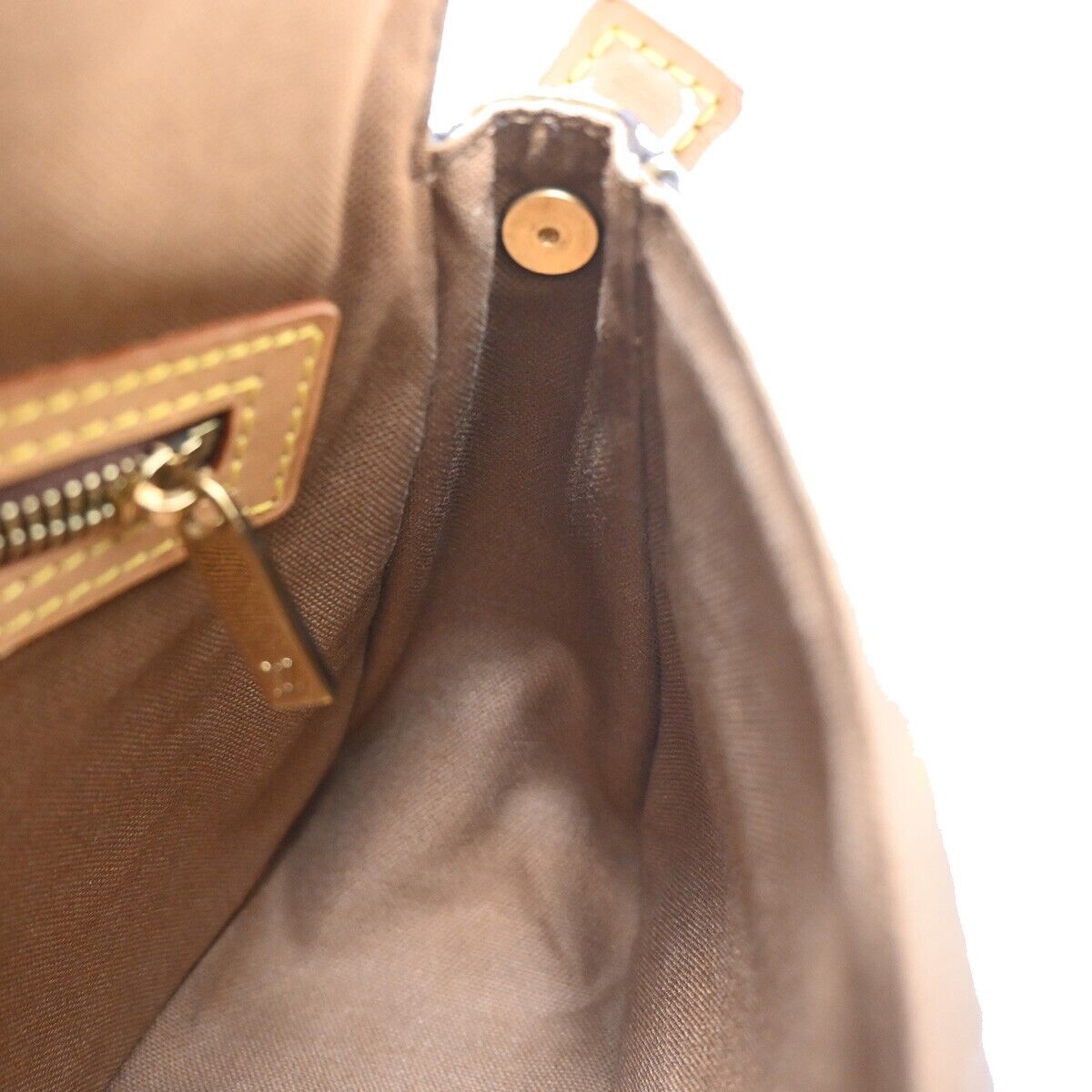 Louis Vuitton Mini looping Brown Canvas Hand Bag