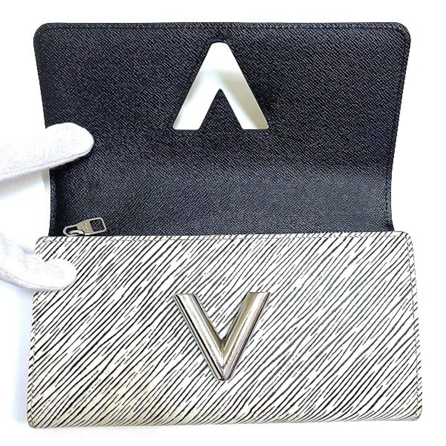 Louis Vuitton Twist Multicolour Leather Wallet Accessories