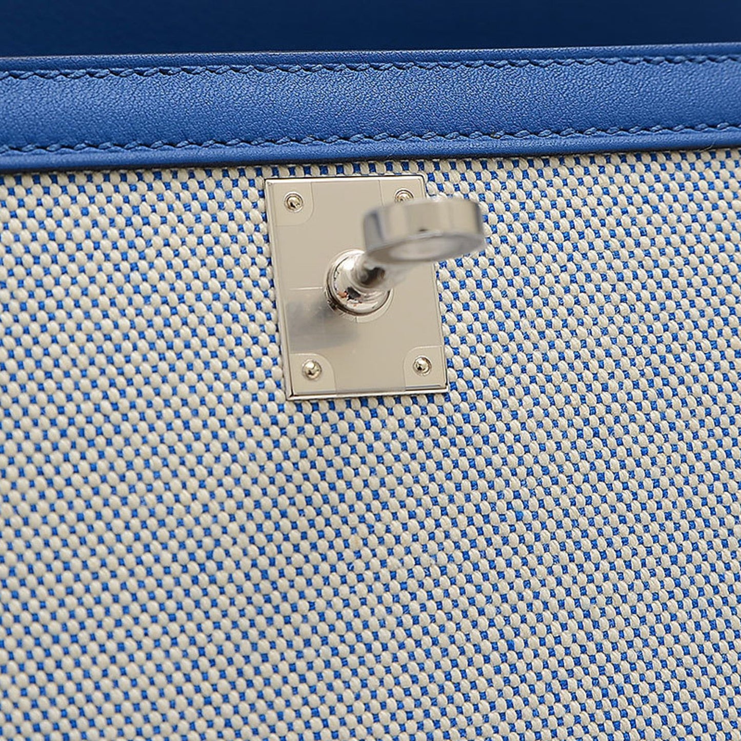 Hermès Kelly 25 Blue Leather Hand Bag