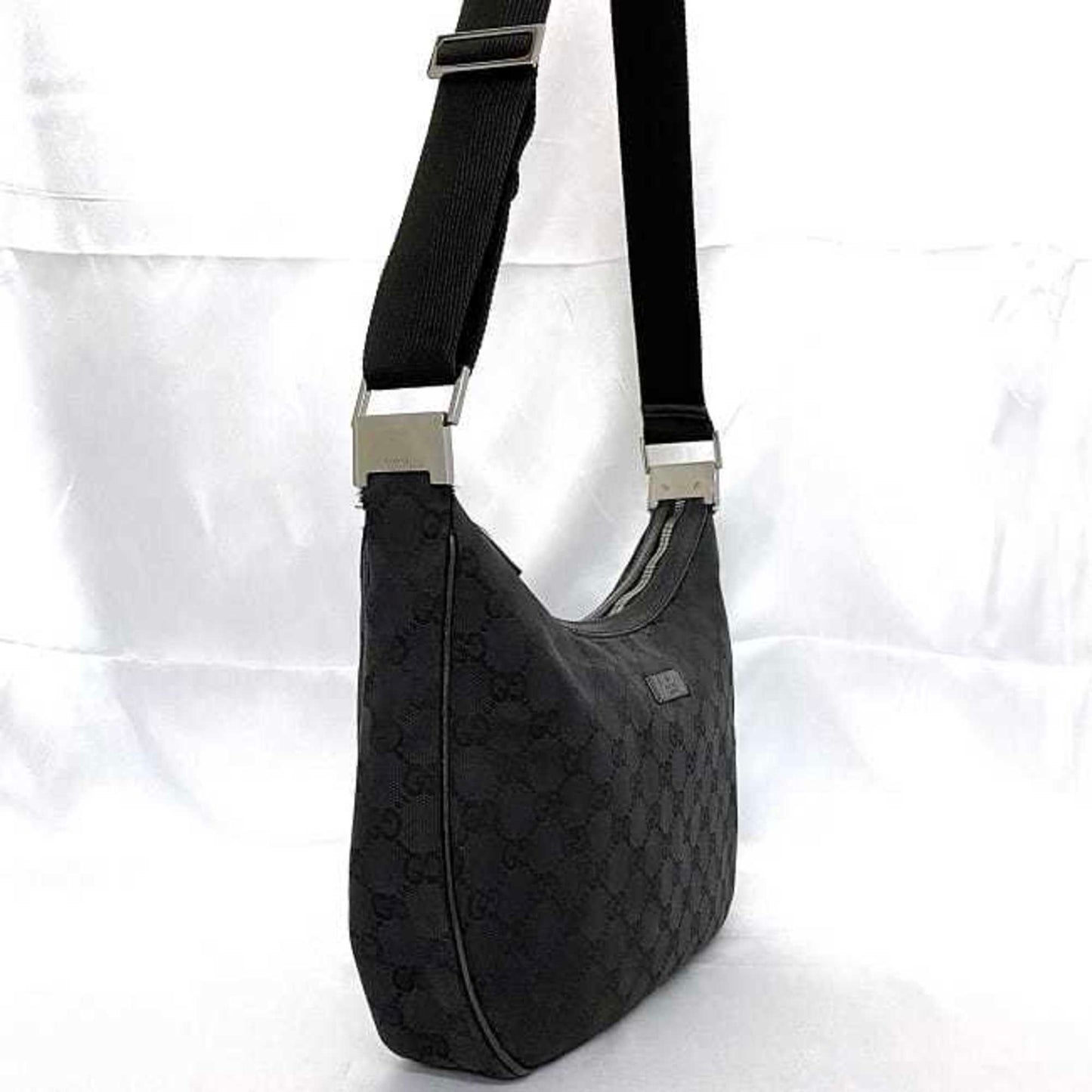 Gucci GG canvas Black Canvas Shoulder Bag