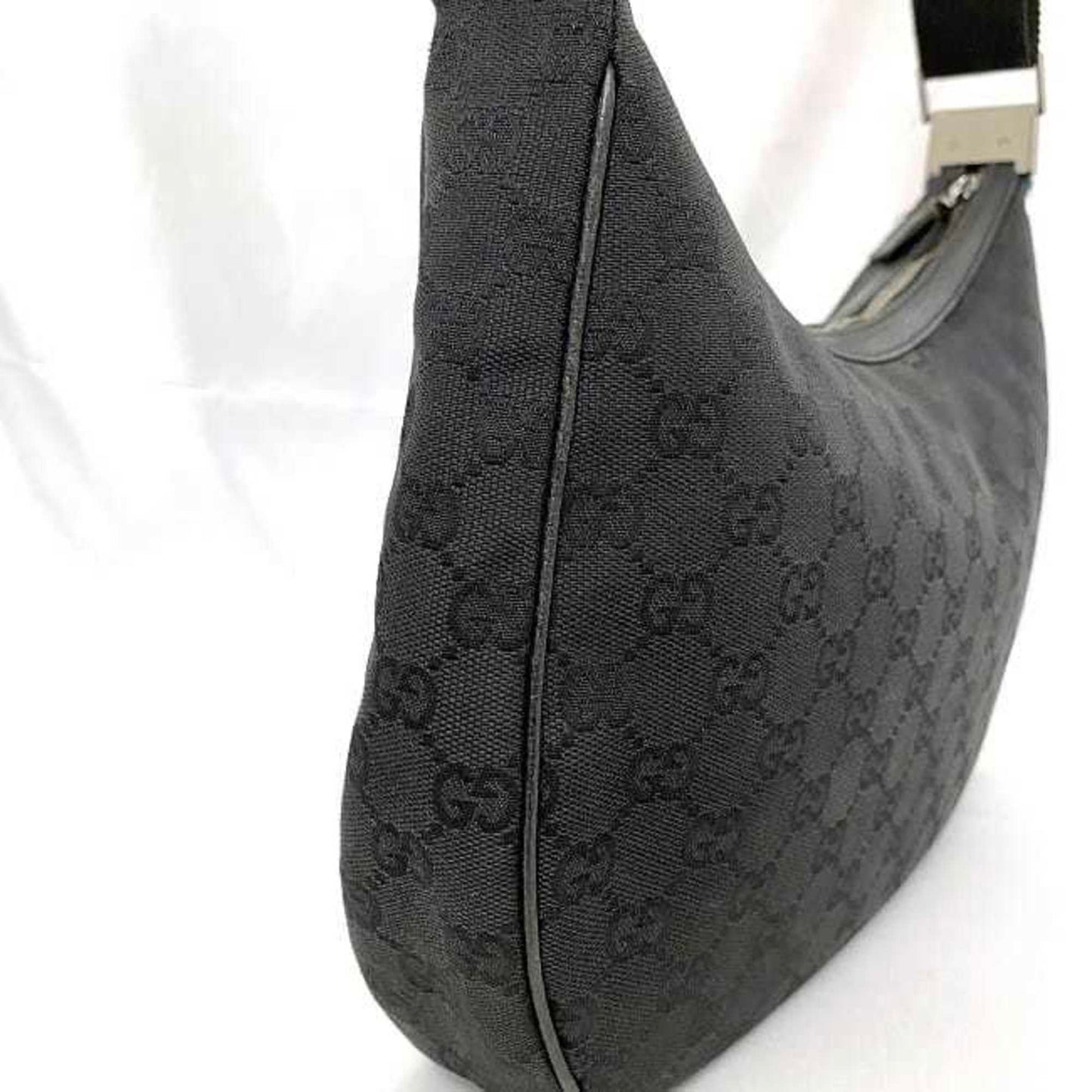 Gucci GG canvas Black Canvas Shoulder Bag