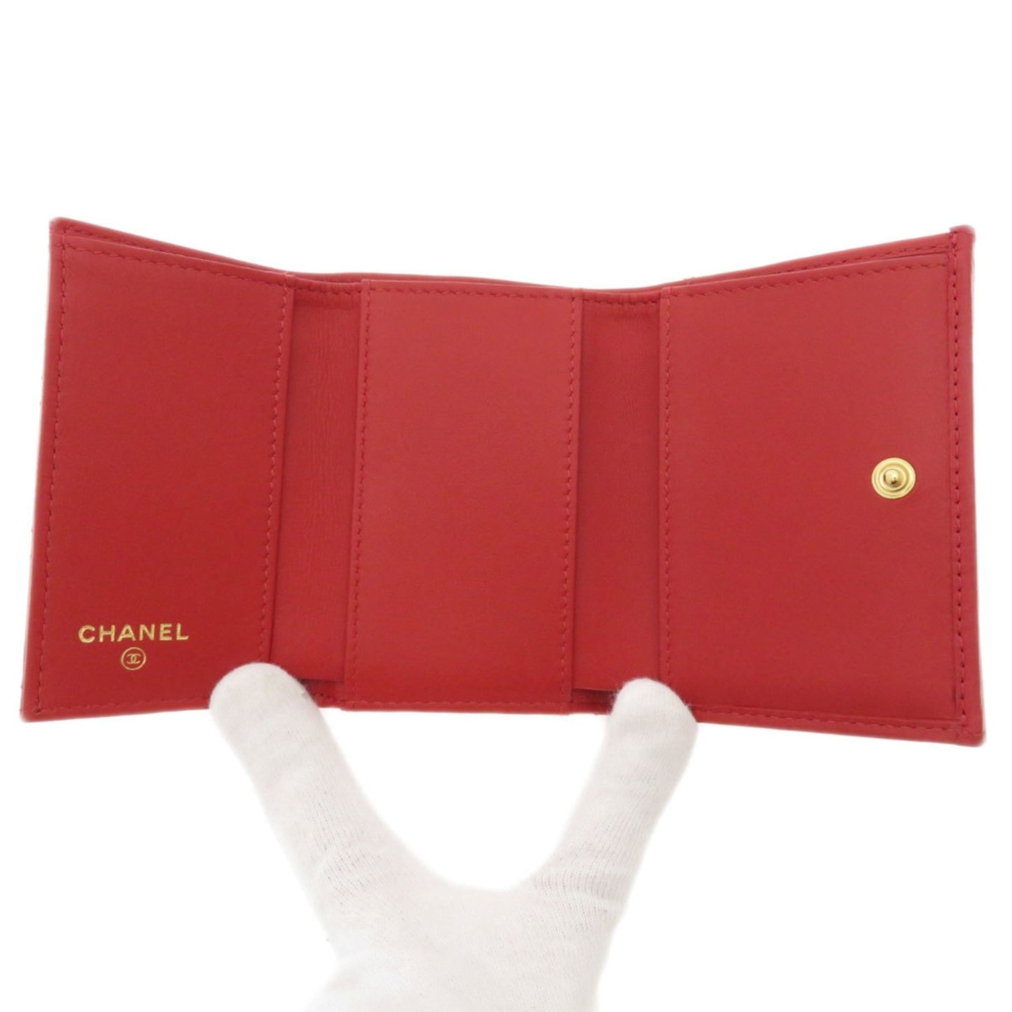 Chanel Matelassé Red Leather Wallet Accessories