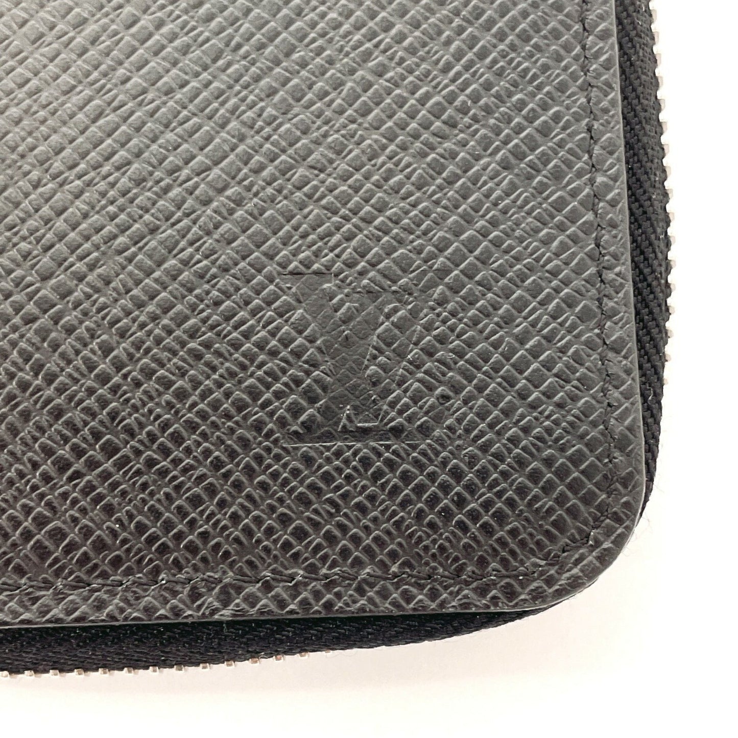 Louis Vuitton Zippy Wallet Vertical Black Leather Wallet Accessories