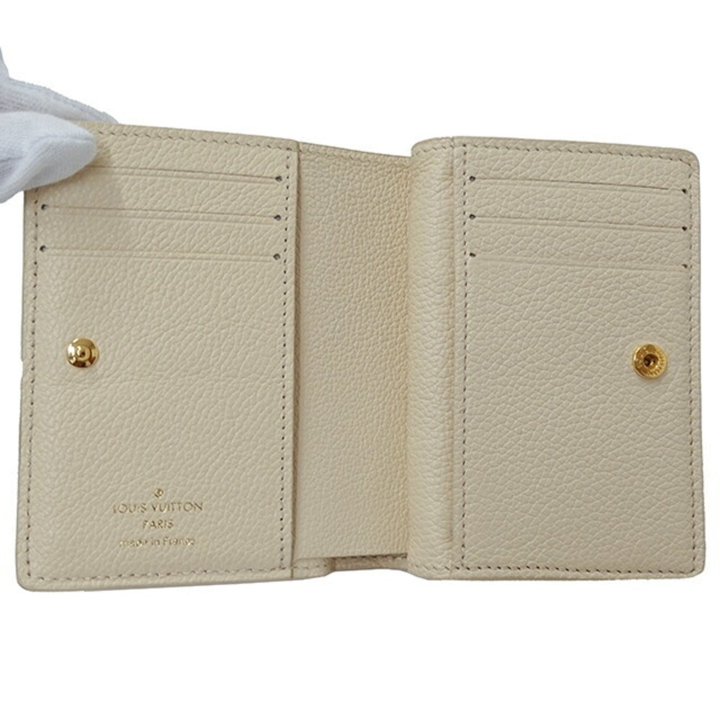 Louis Vuitton Cléa Beige Canvas Wallet Accessories