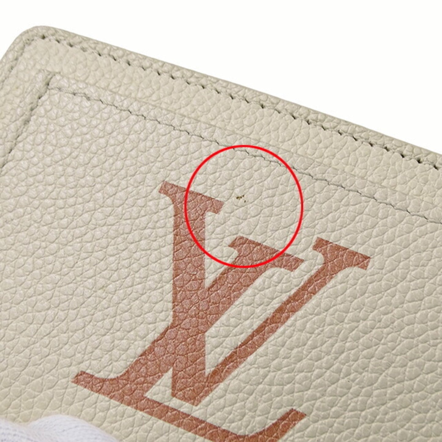 Louis Vuitton Cléa Beige Canvas Wallet Accessories