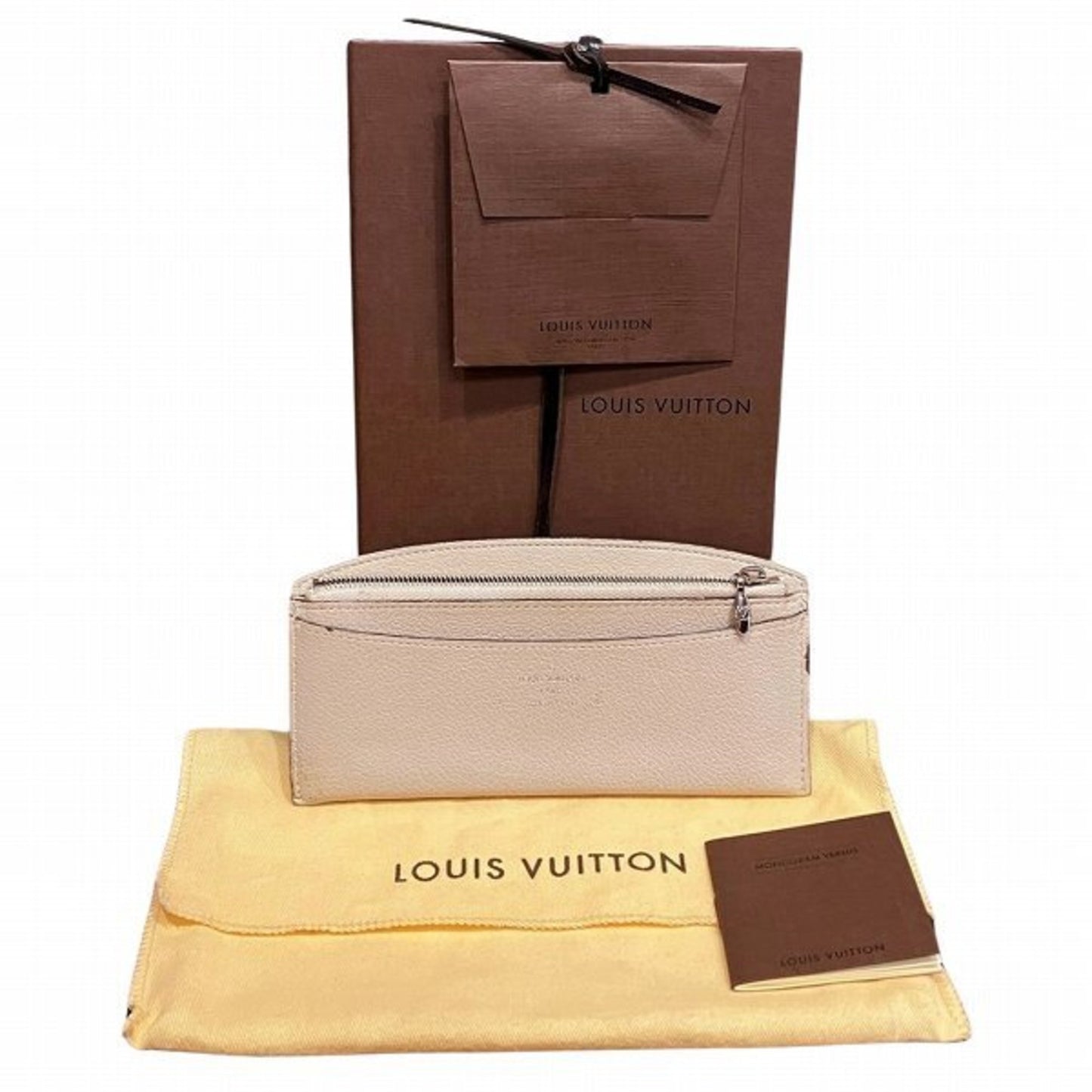 Louis Vuitton Capucines White Leather Wallet Accessories