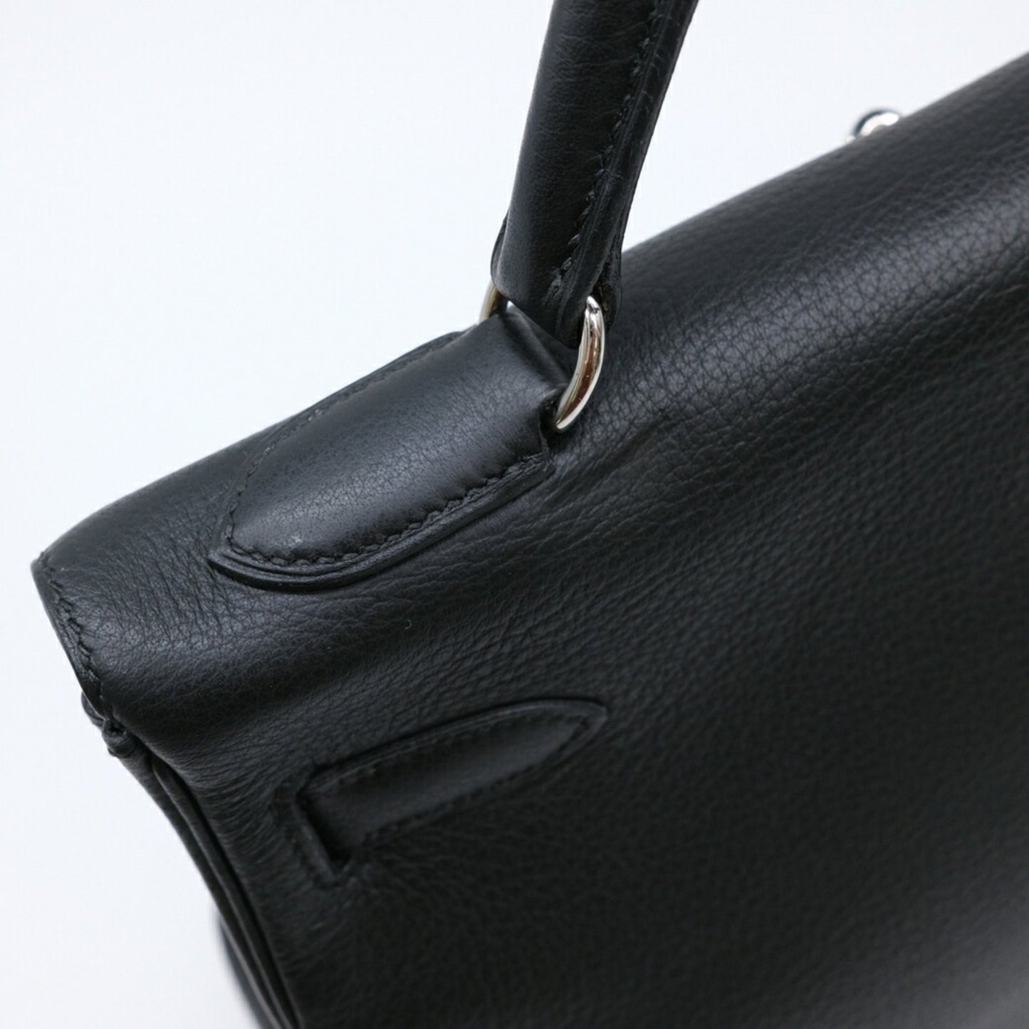 Hermès Kelly 32 Black Leather Hand Bag