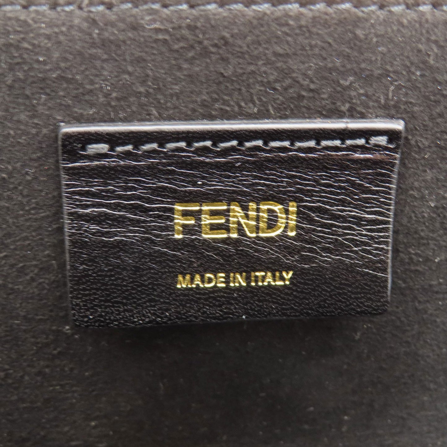 Fendi -- Pink Leather Shoulder Bag