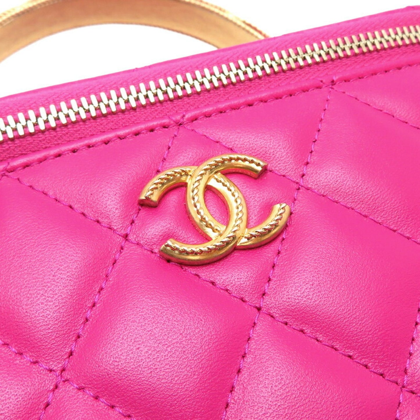 Chanel Vanity Pink Leather Shoulder Bag