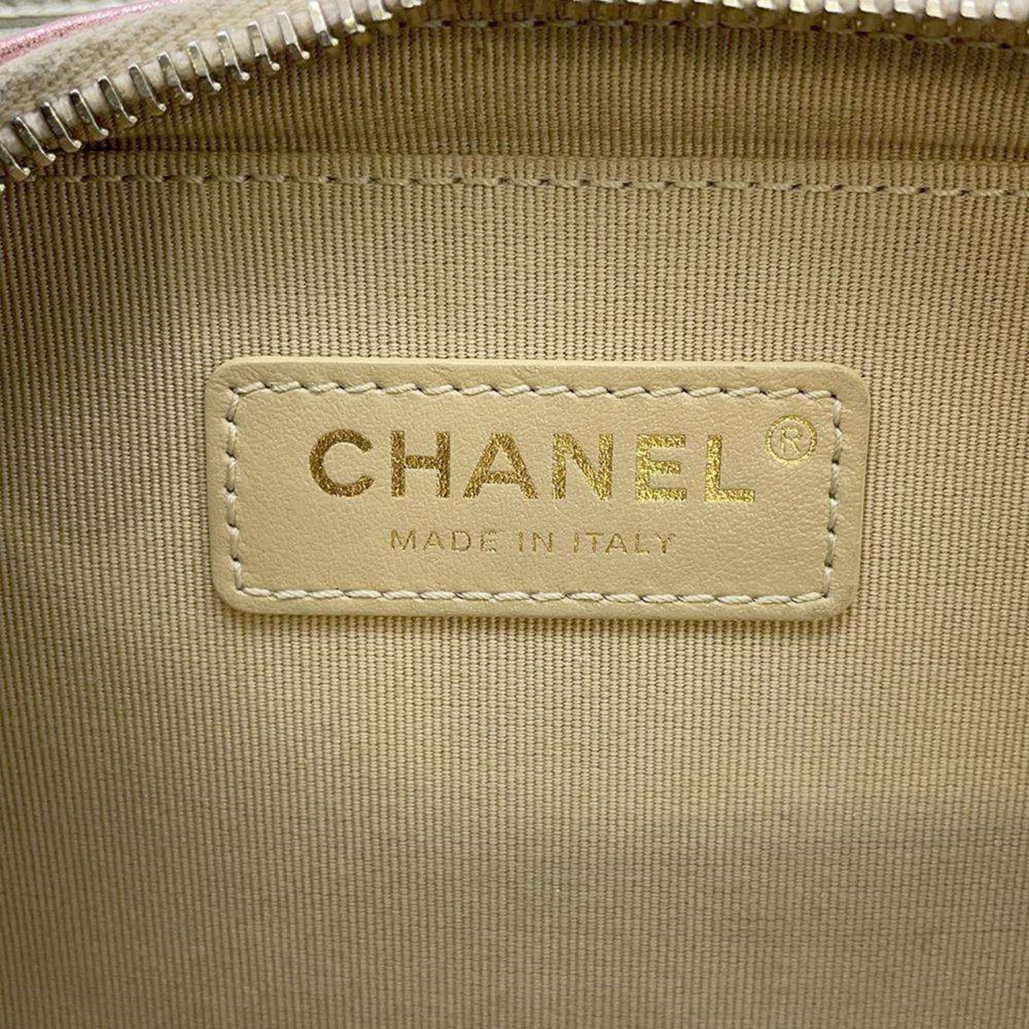 Chanel Matelassé Pink Leather Shoulder Bag