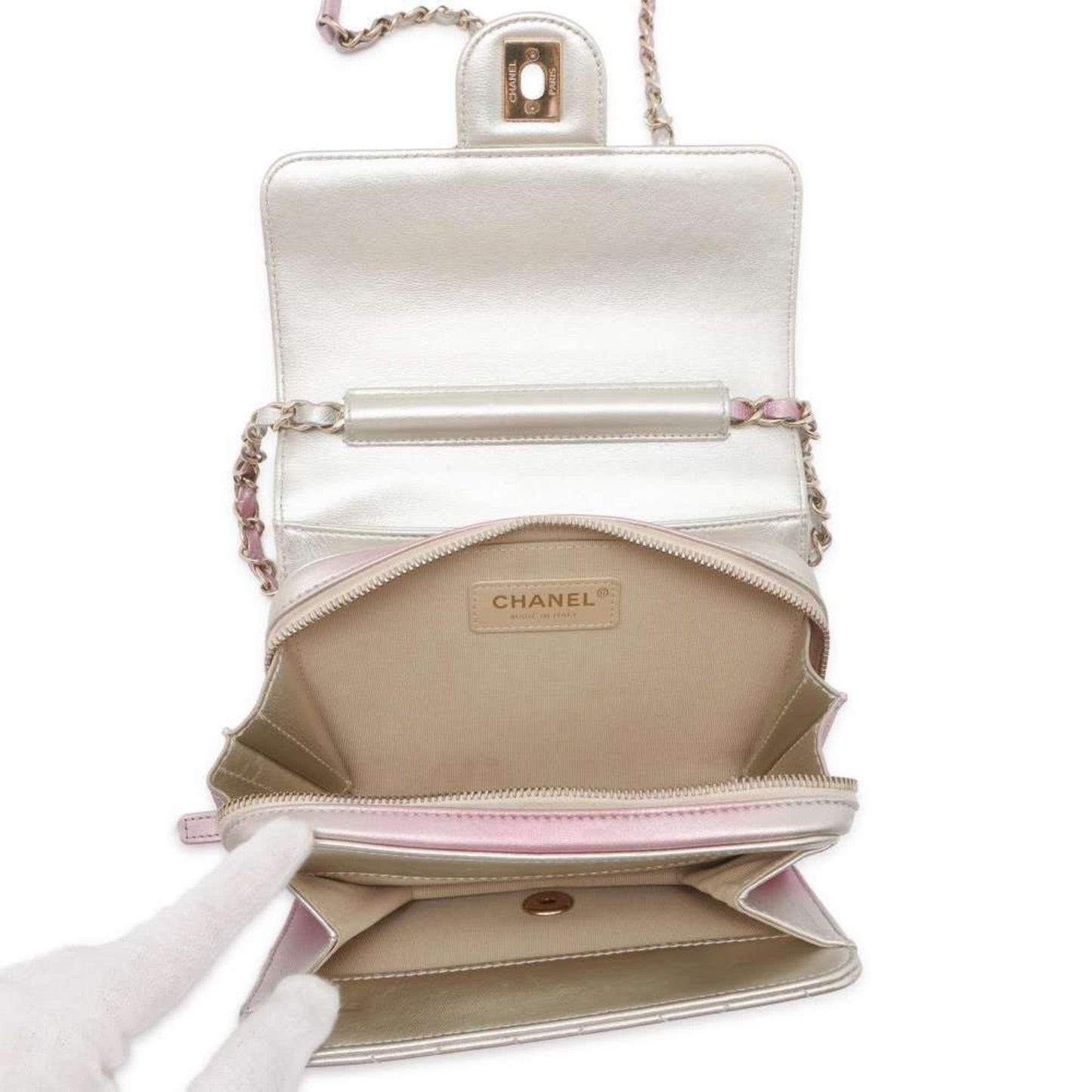 Chanel Matelassé Pink Leather Shoulder Bag