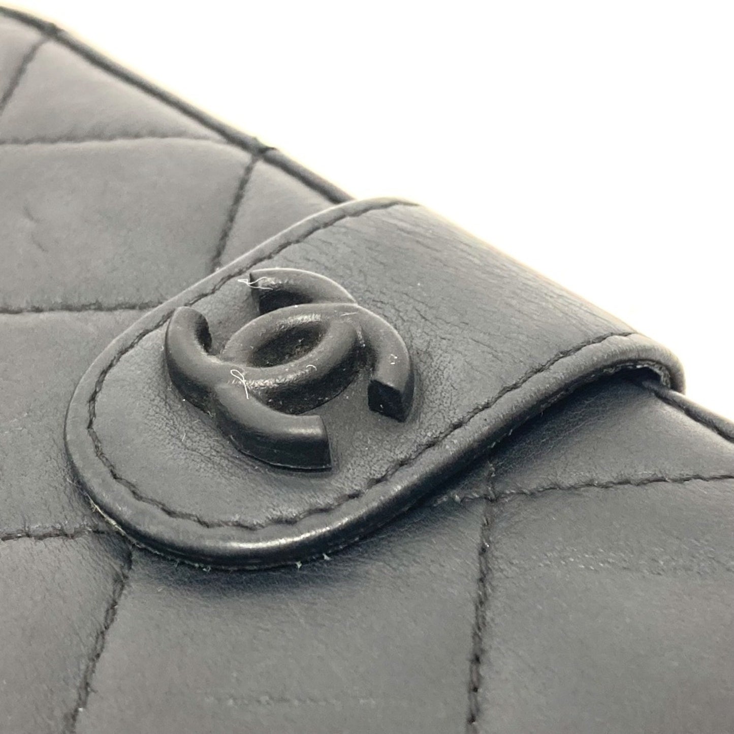 Chanel Matelassé Black Leather Wallet Accessories