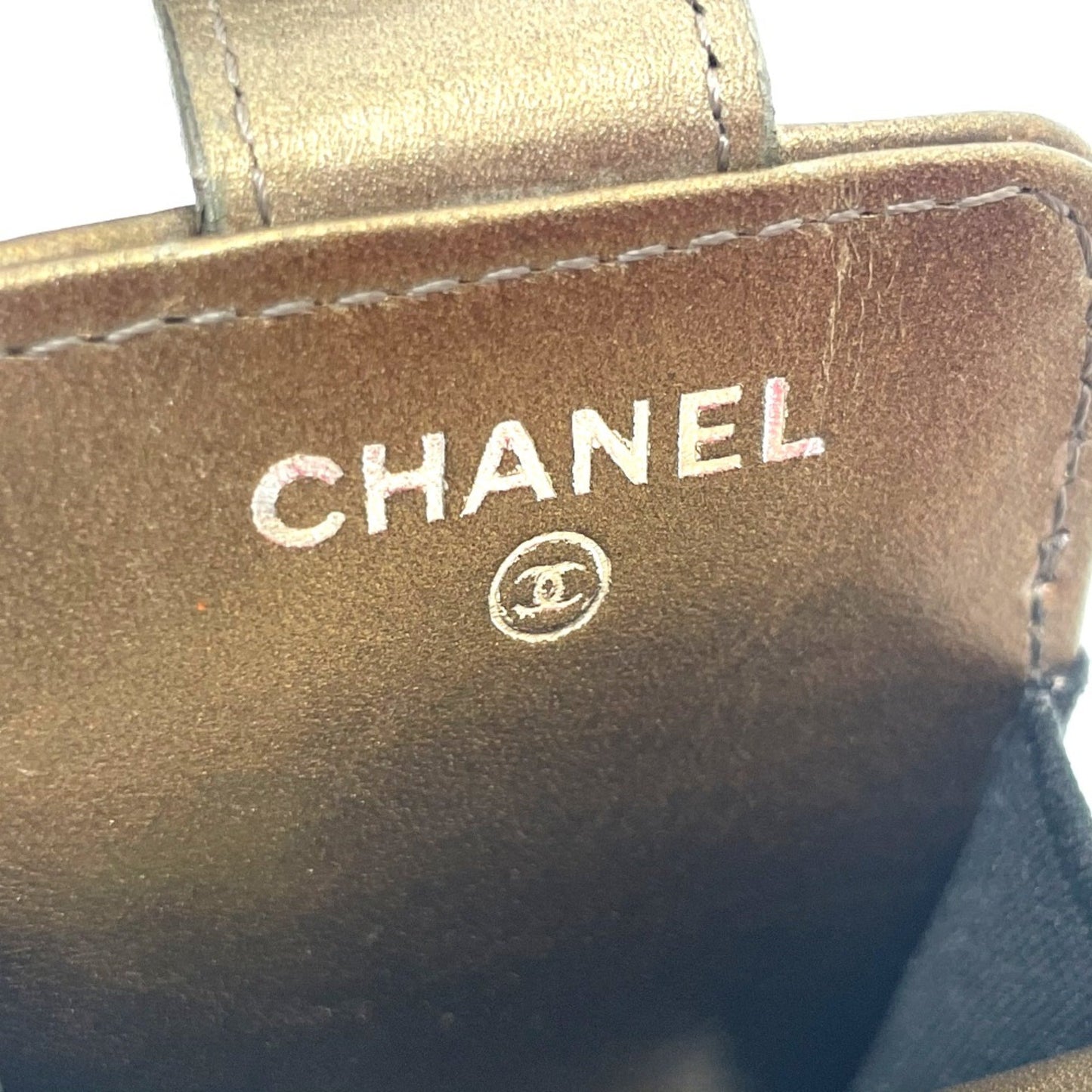 Chanel Mini matelassé Gold Leather Shoulder Bag