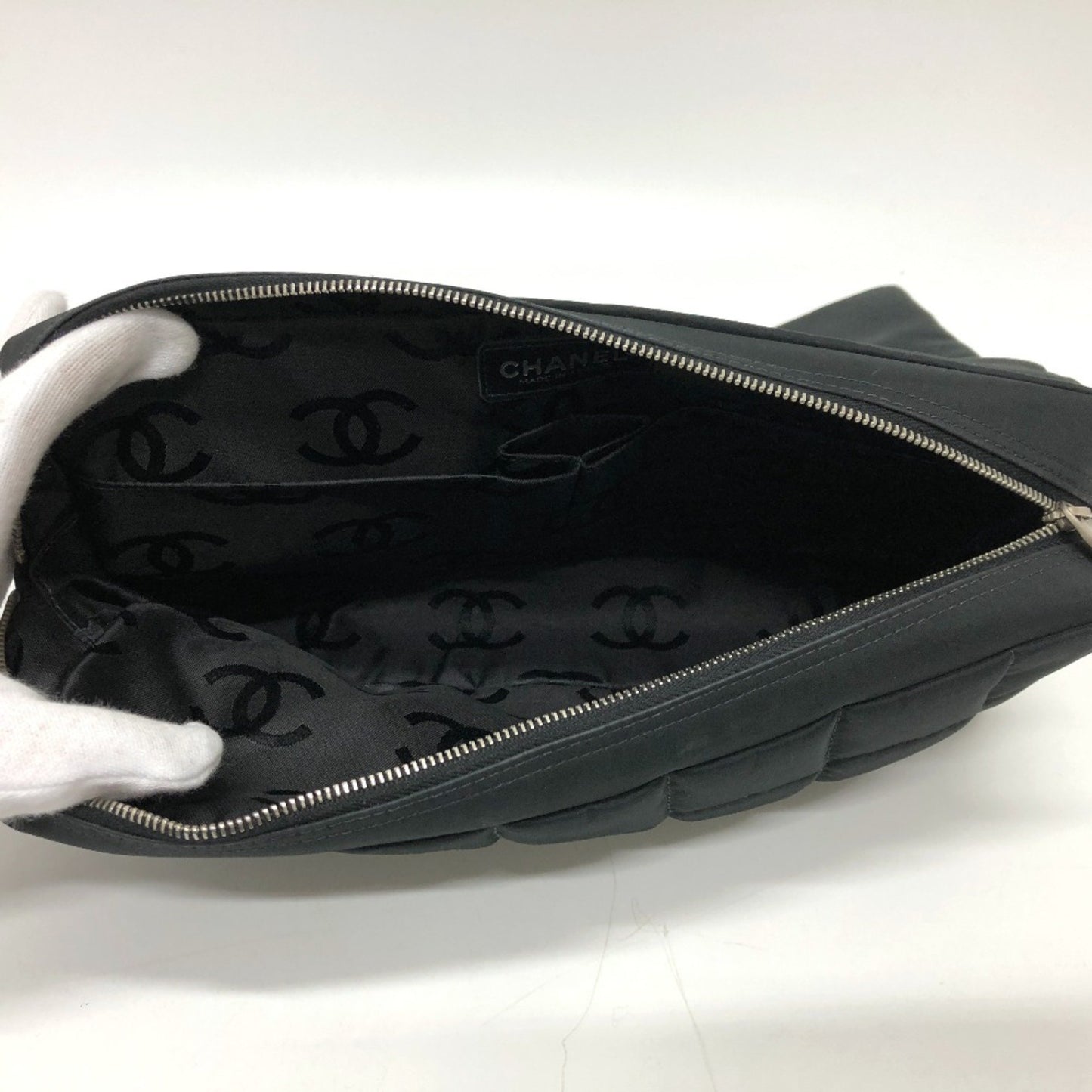 Chanel Chocolate bar Black Cloth Shoulder Bag