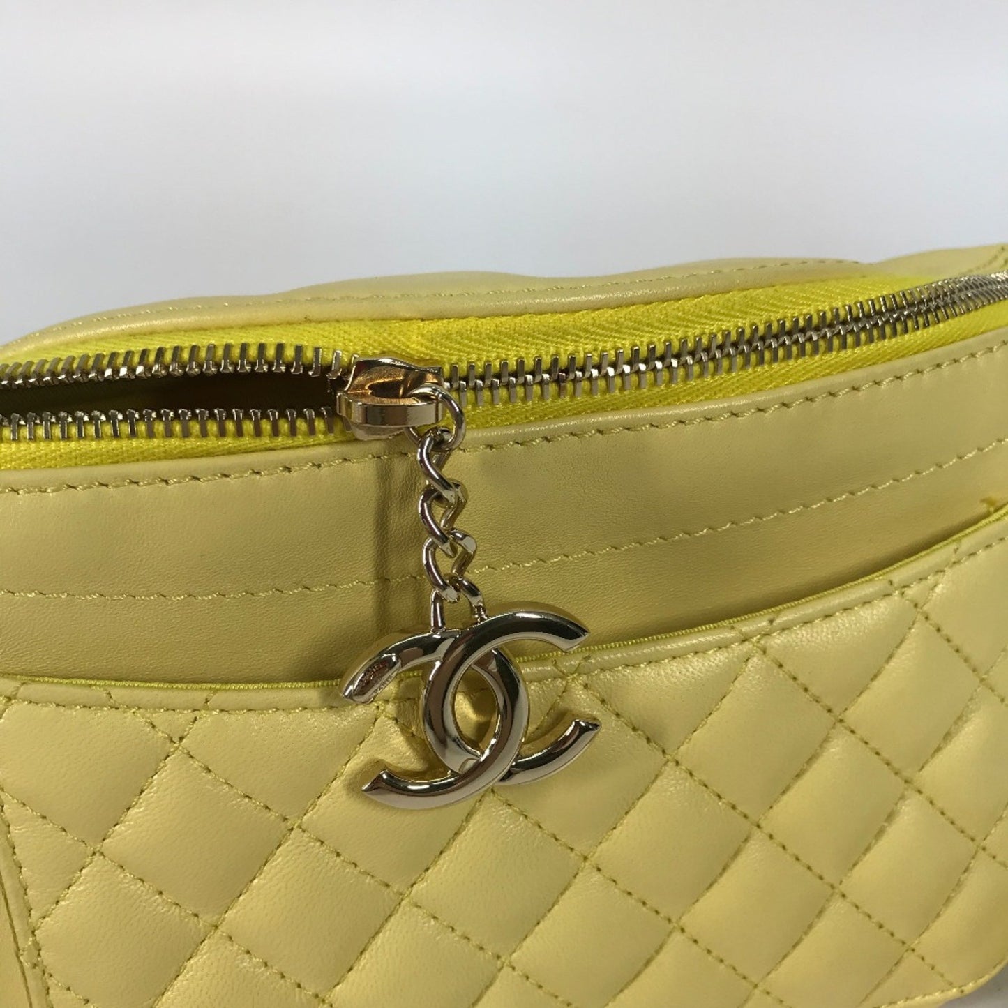 Chanel Matelassé Yellow Leather Shoulder Bag