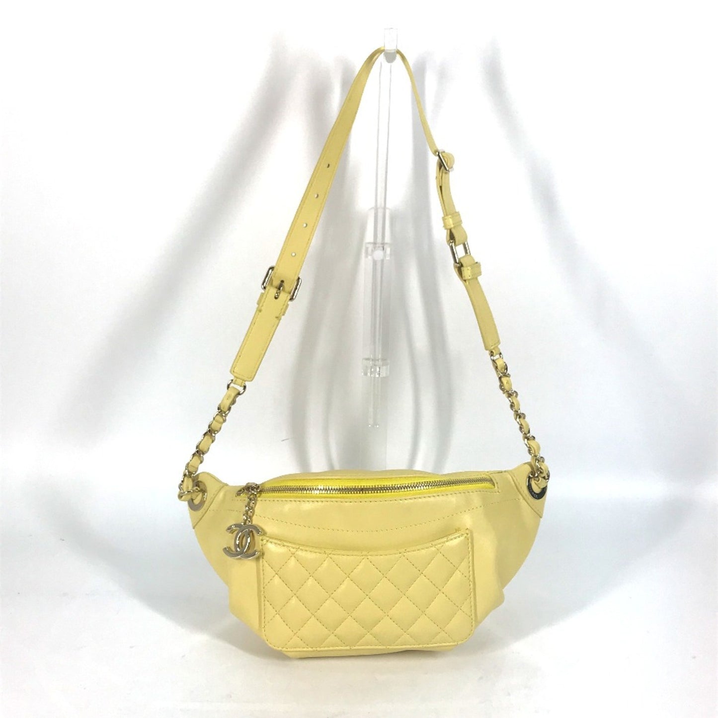 Chanel Matelassé Yellow Leather Shoulder Bag