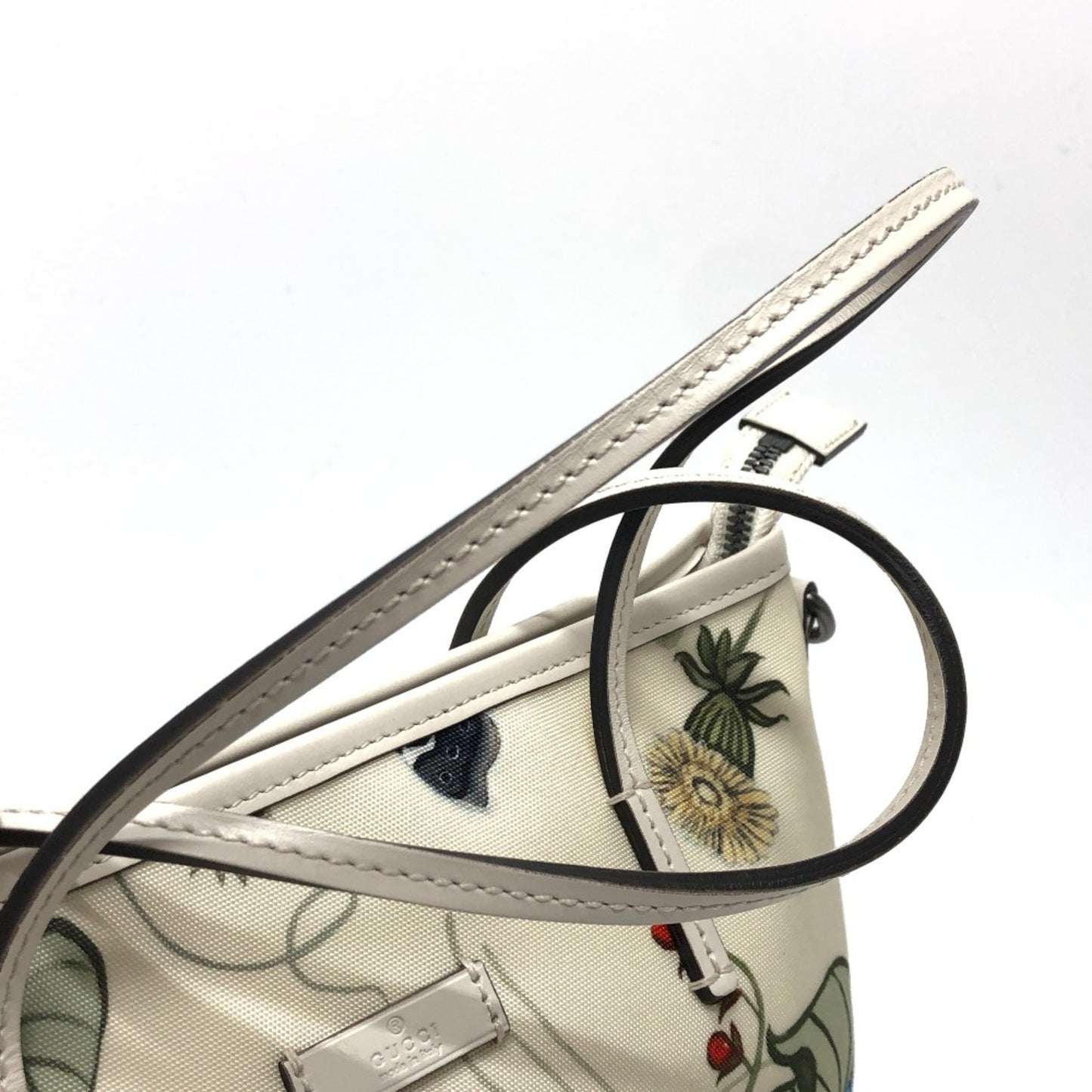 Gucci Flora Beige Canvas Hand Bag