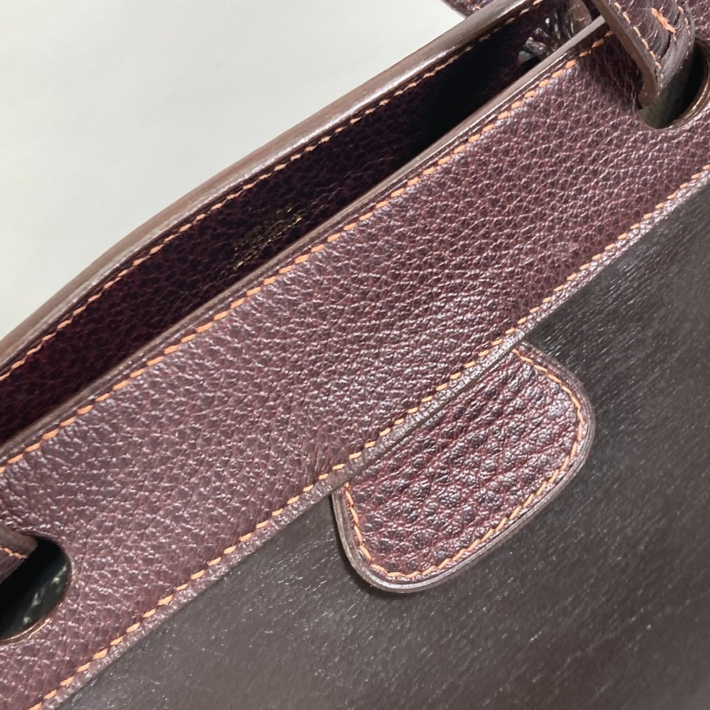 Hermès -- Brown Leather Shoulder Bag