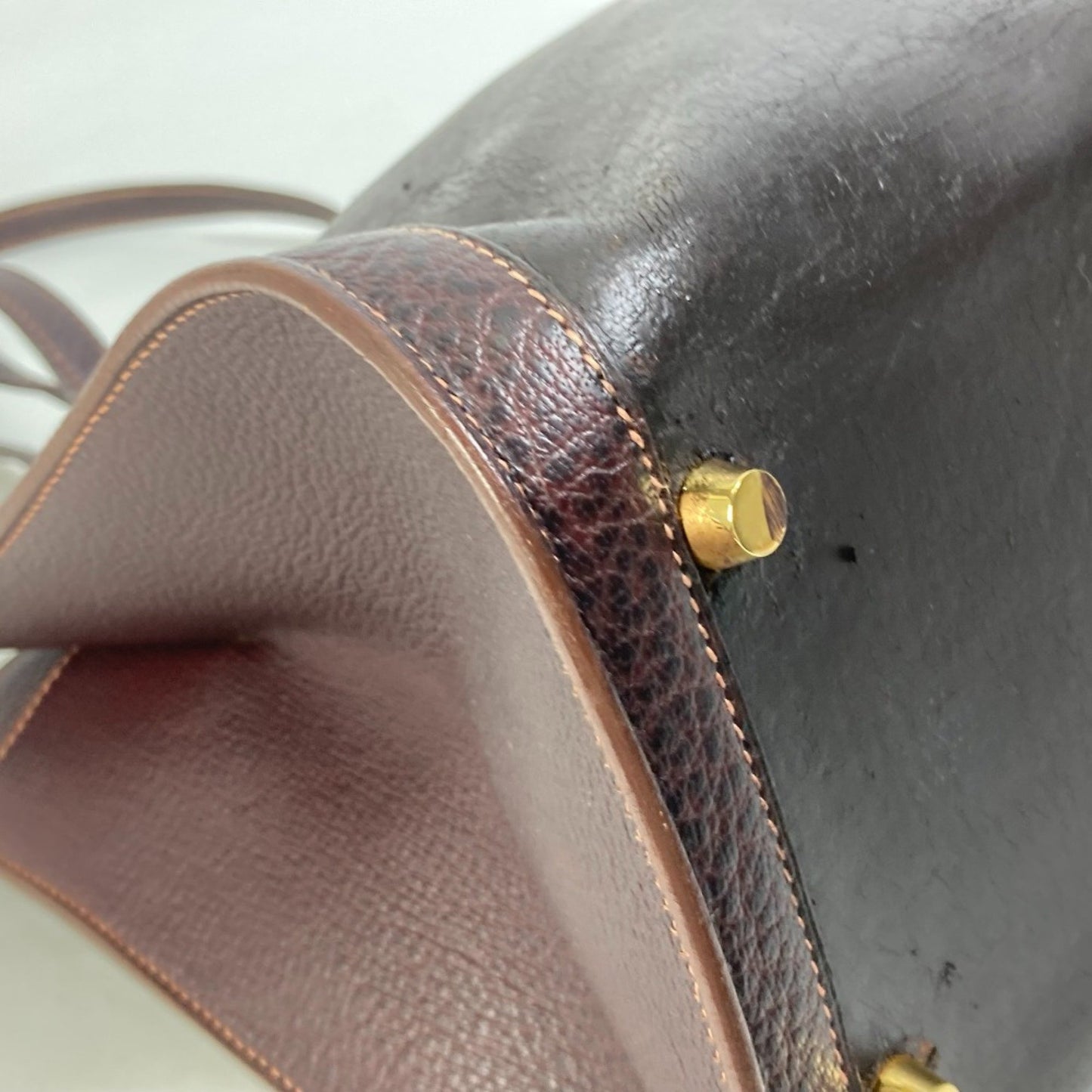 Hermès -- Brown Leather Shoulder Bag