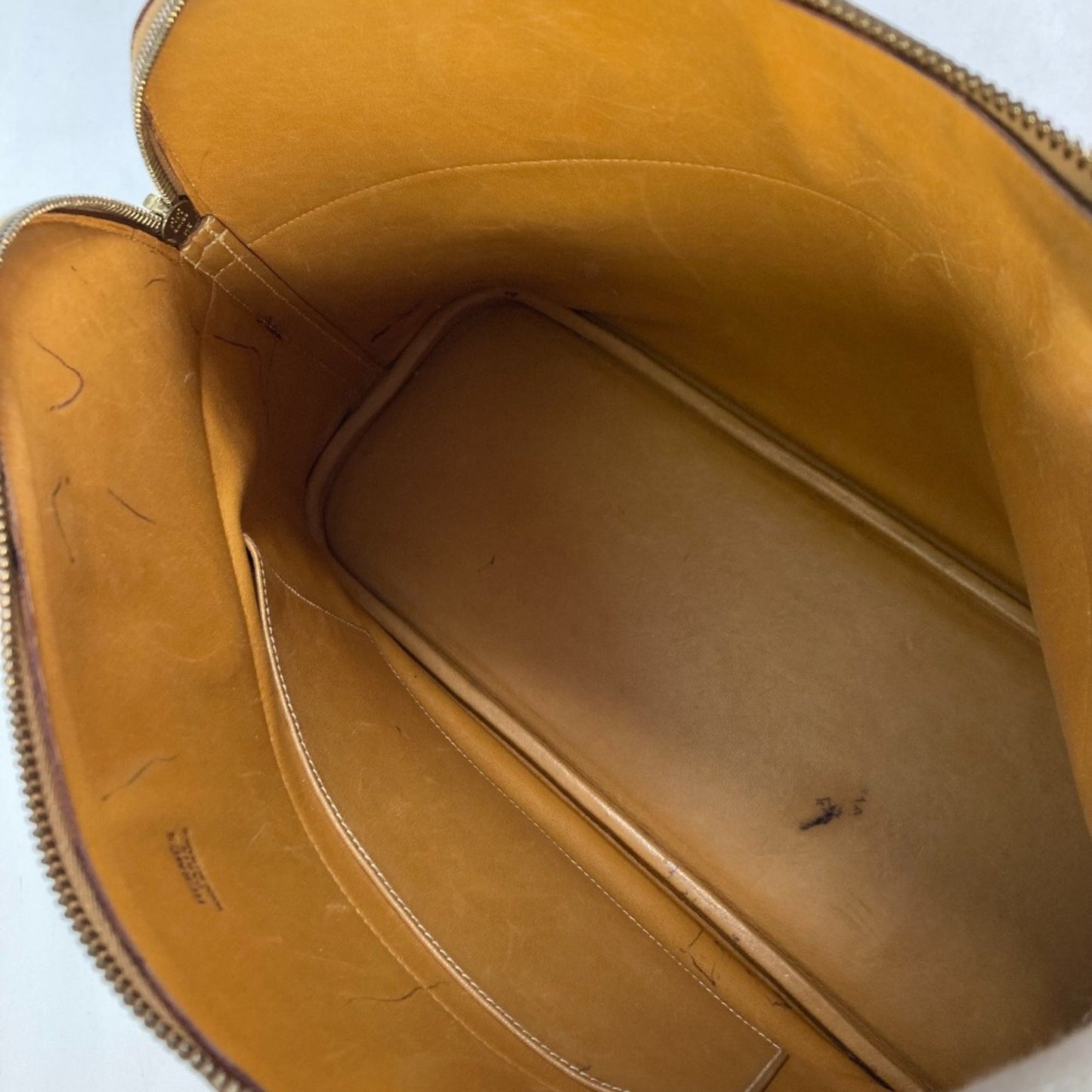 Hermès Bolide Beige Leather Hand Bag