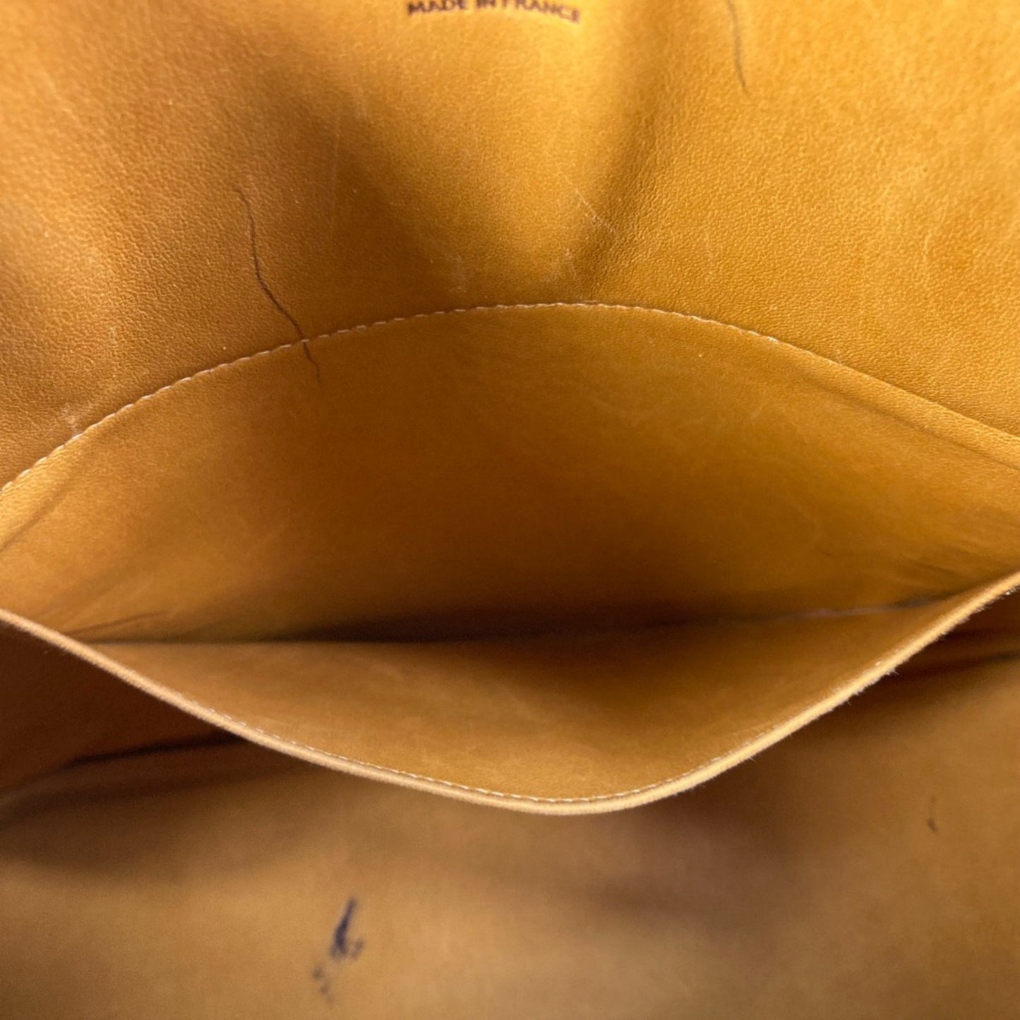 Hermès Bolide Beige Leather Hand Bag