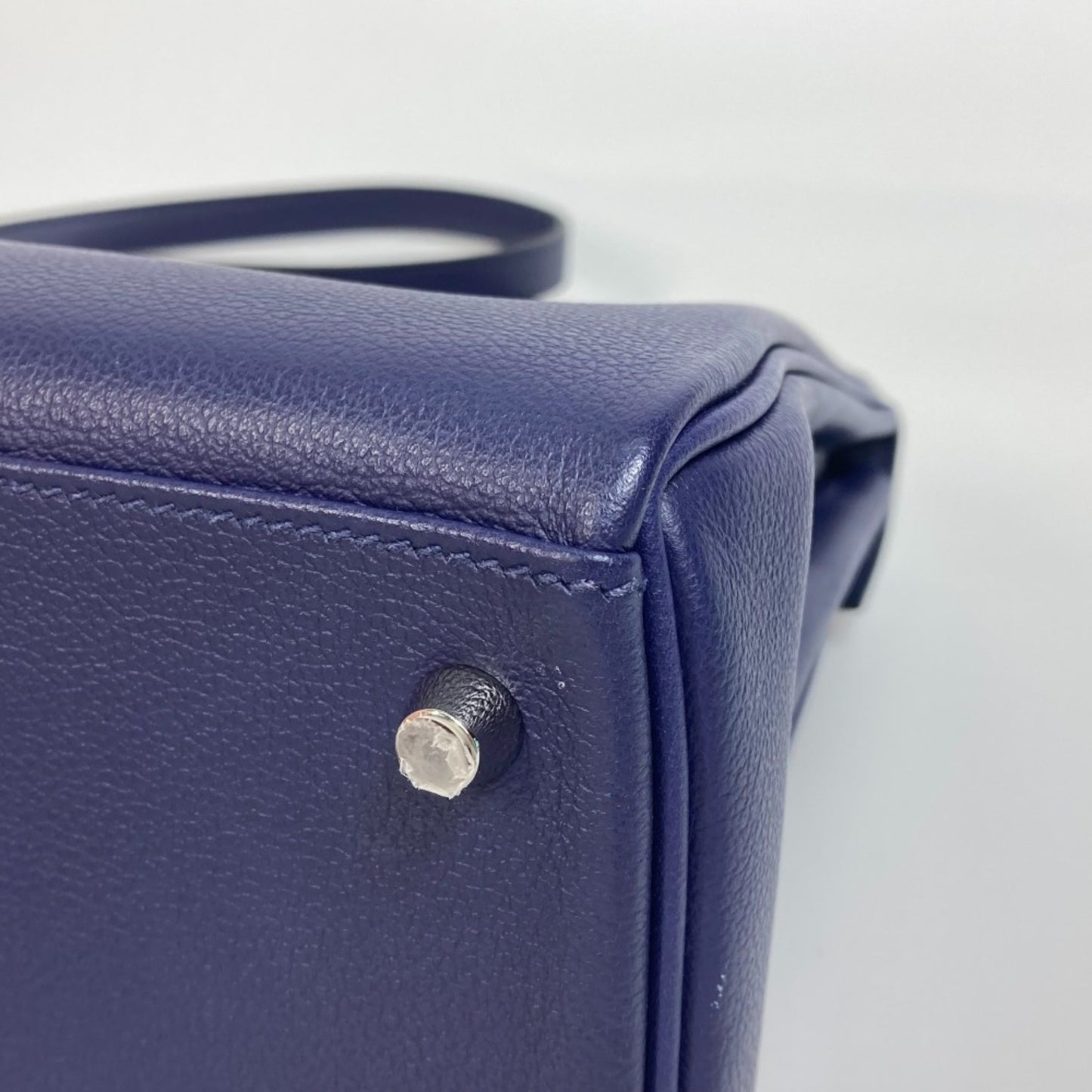 Hermès Kelly 28 Blue Leather Hand Bag