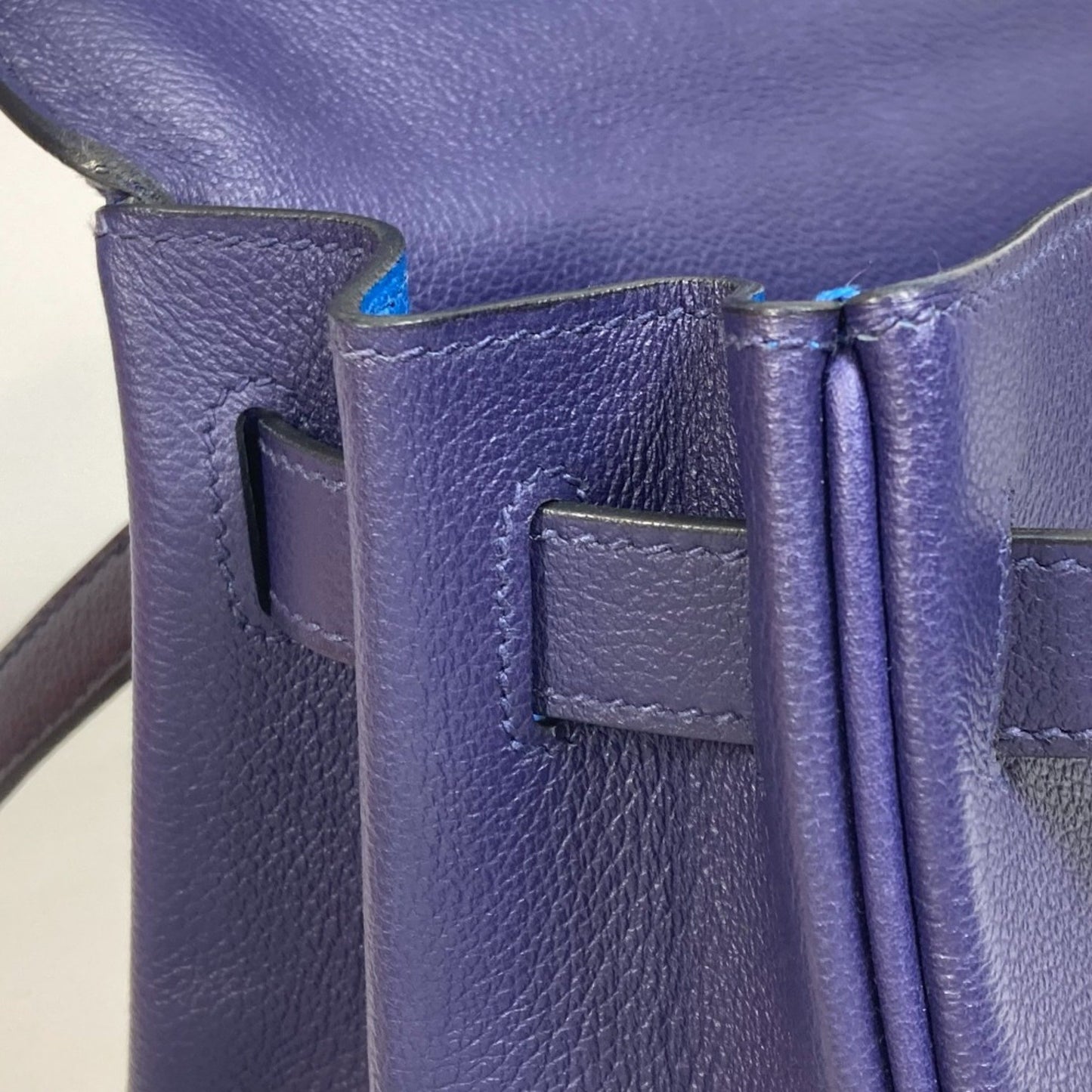 Hermès Kelly 28 Blue Leather Hand Bag