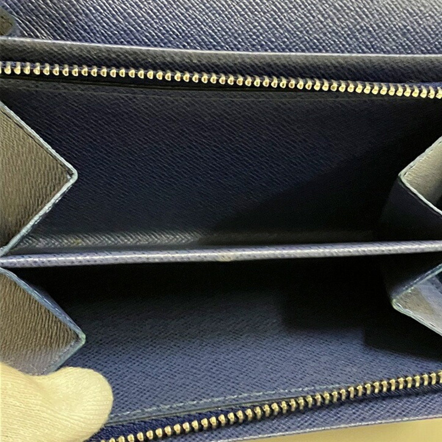 Louis Vuitton Trésor Navy Leather Wallet Accessories