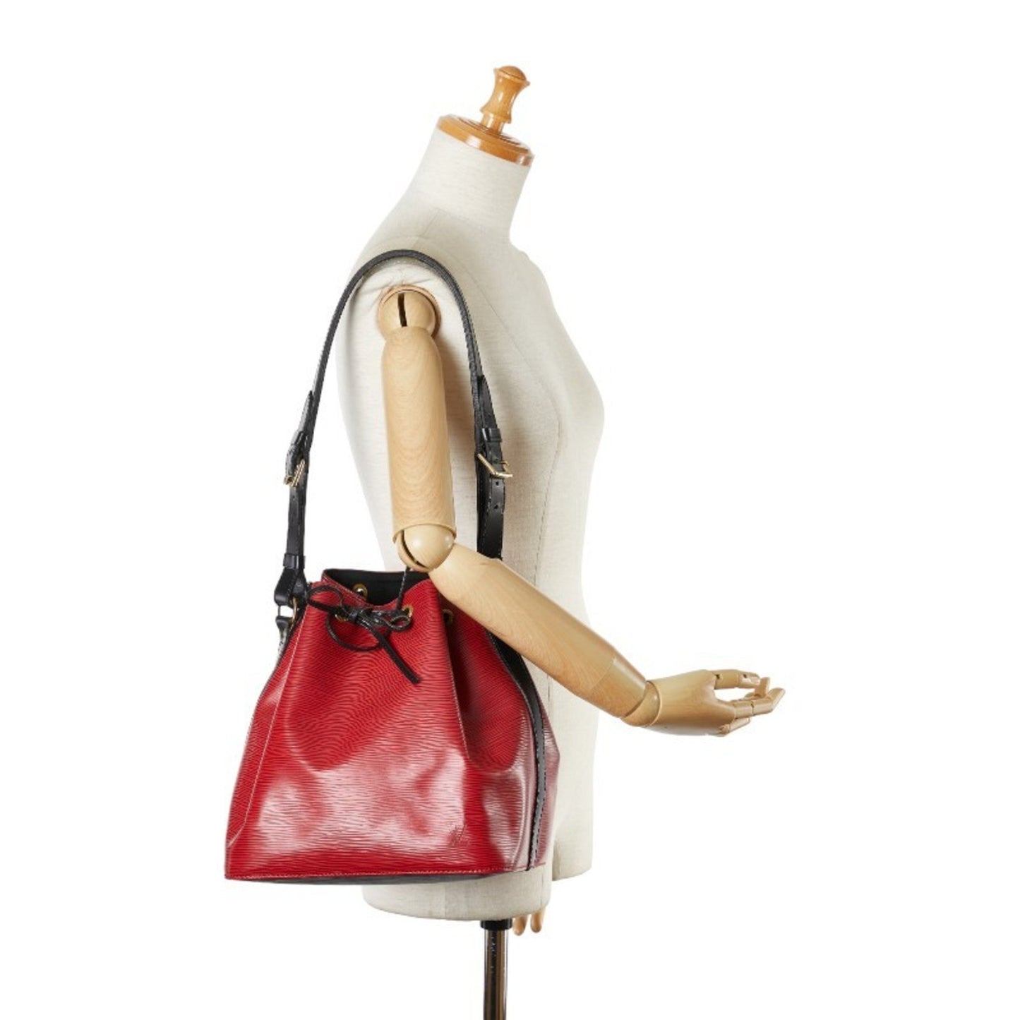 Louis Vuitton Petit Noé Red Leather Shoulder Bag