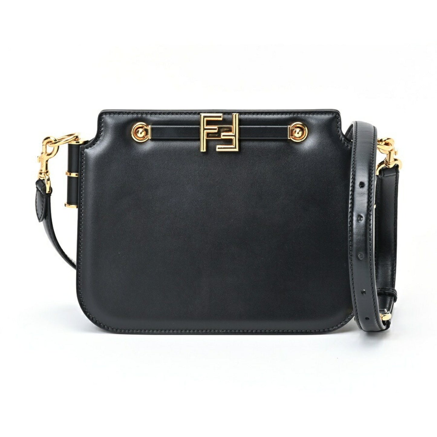 Fendi -- Black Leather Shoulder Bag