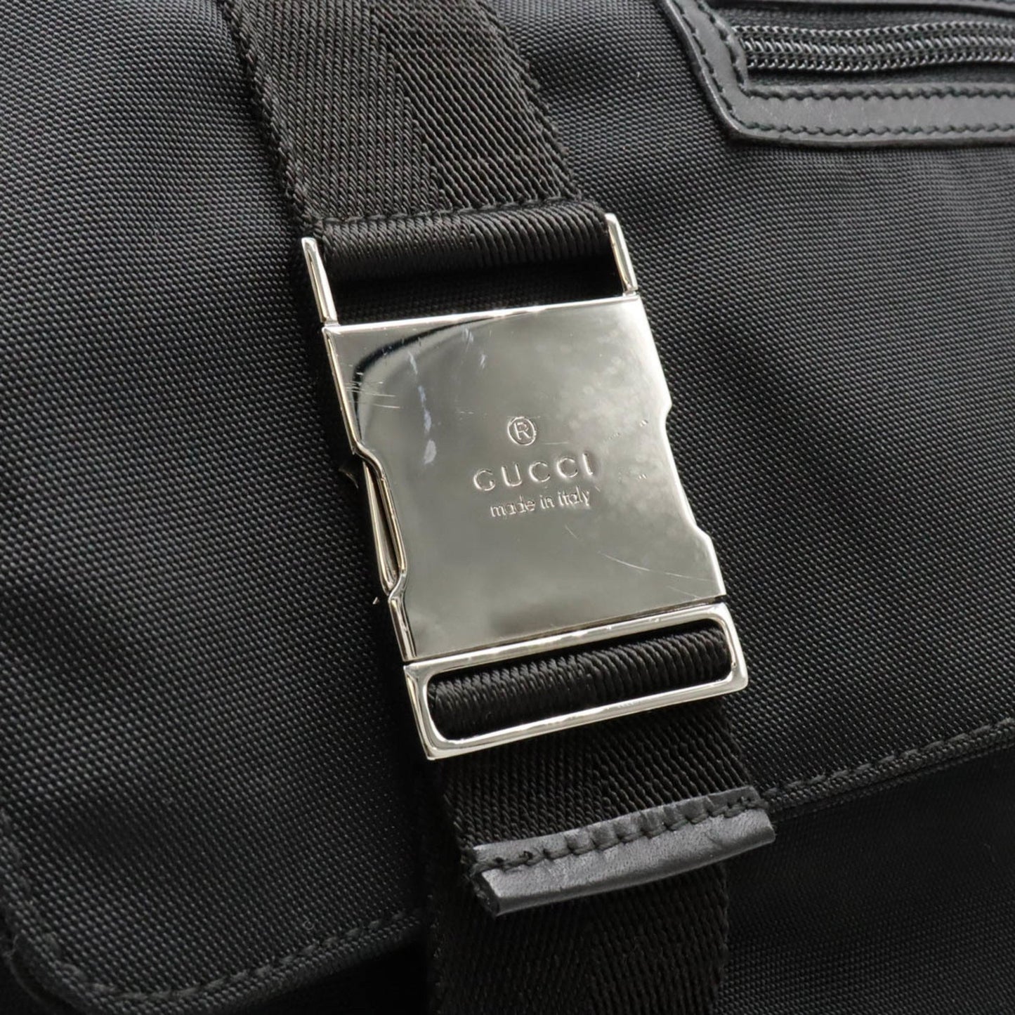 Gucci Black Synthetic Shoulder Bag