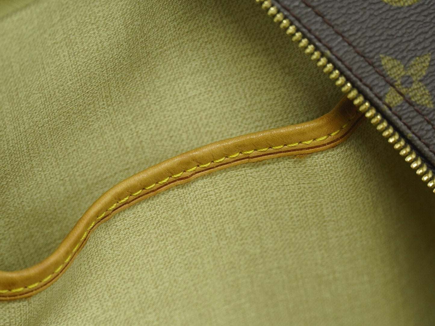 Louis Vuitton Deauville Brown Canvas Hand Bag