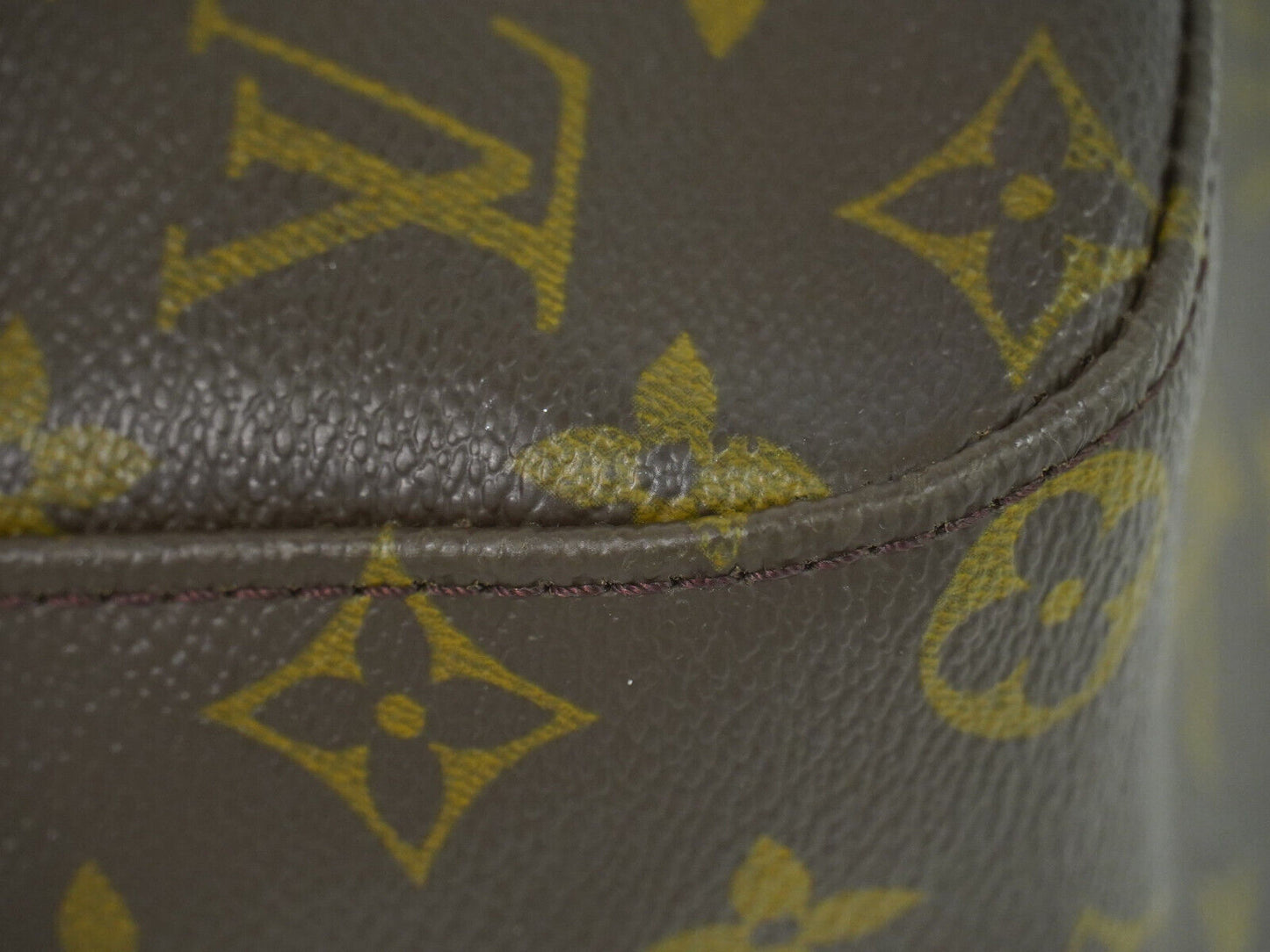 Louis Vuitton Looping GM Brown Canvas Shoulder Bag