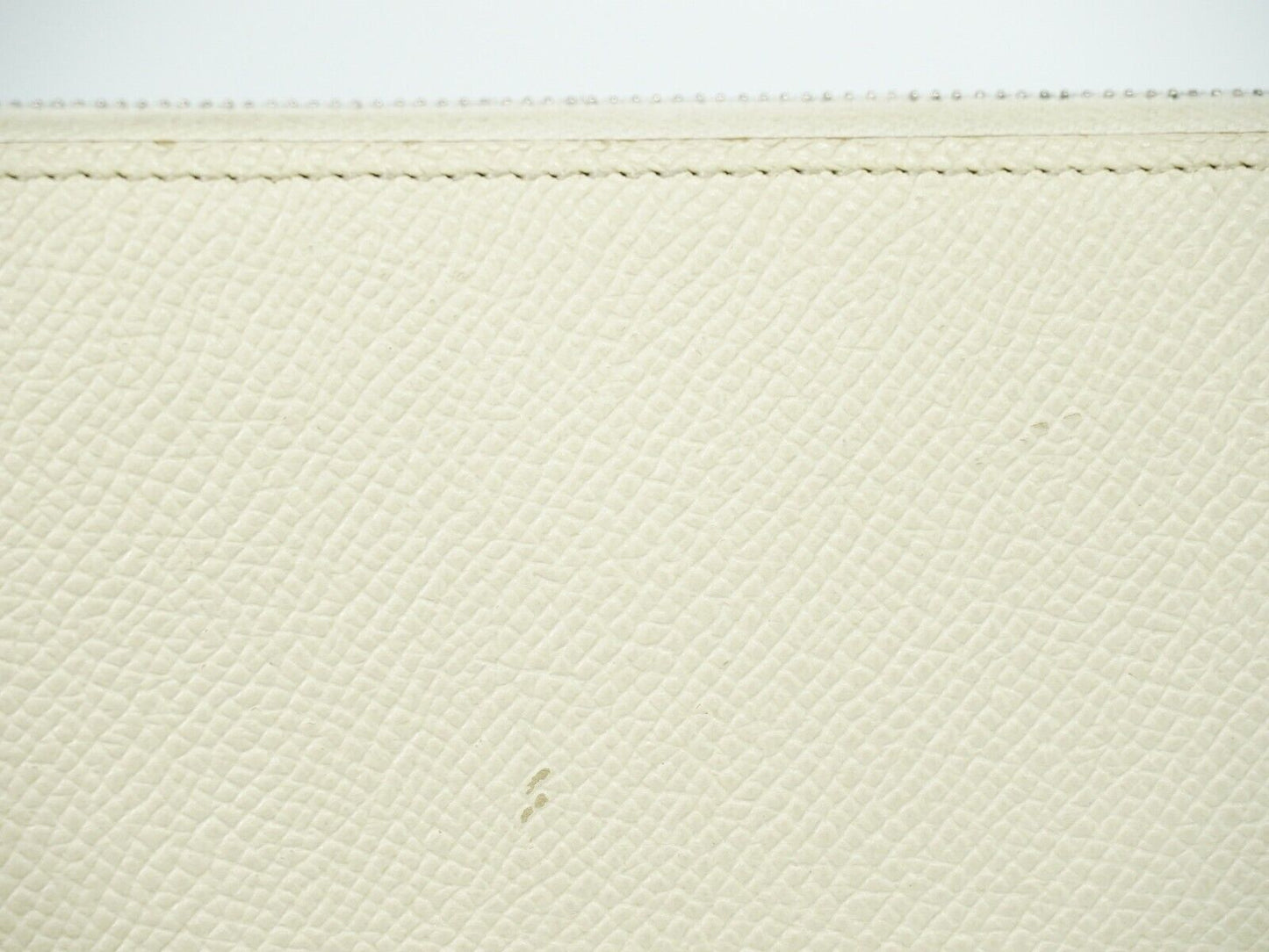 Hermès Silk'In White Leather Wallet Accessories