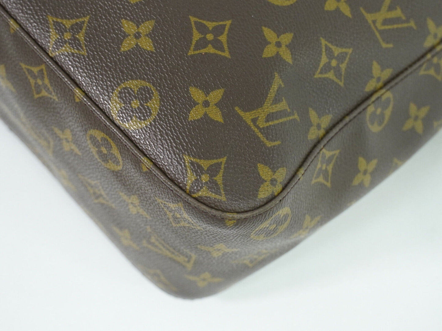 Louis Vuitton Looping Brown Canvas Shoulder Bag