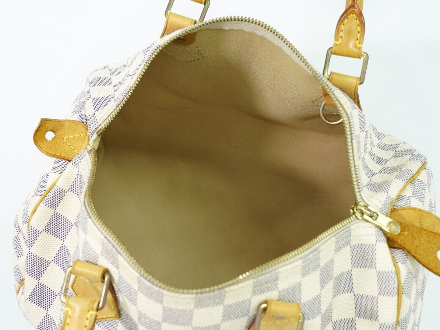 Louis Vuitton Speedy 30 White Canvas Hand Bag