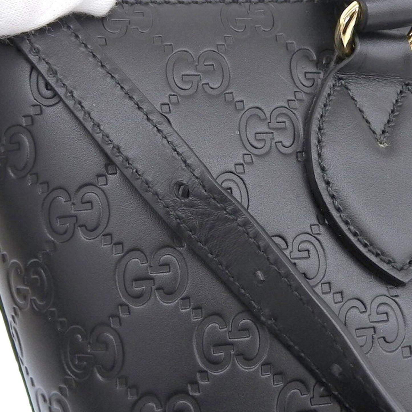 Gucci Guccissima Black Leather Hand Bag