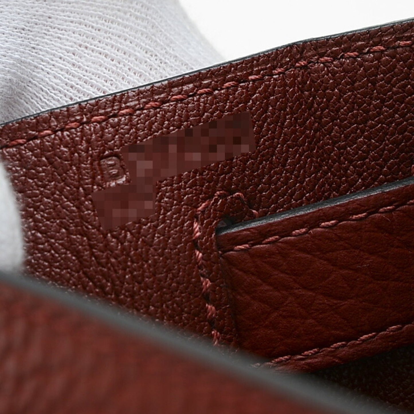 Hermès Kelly Burgundy Leather Hand Bag