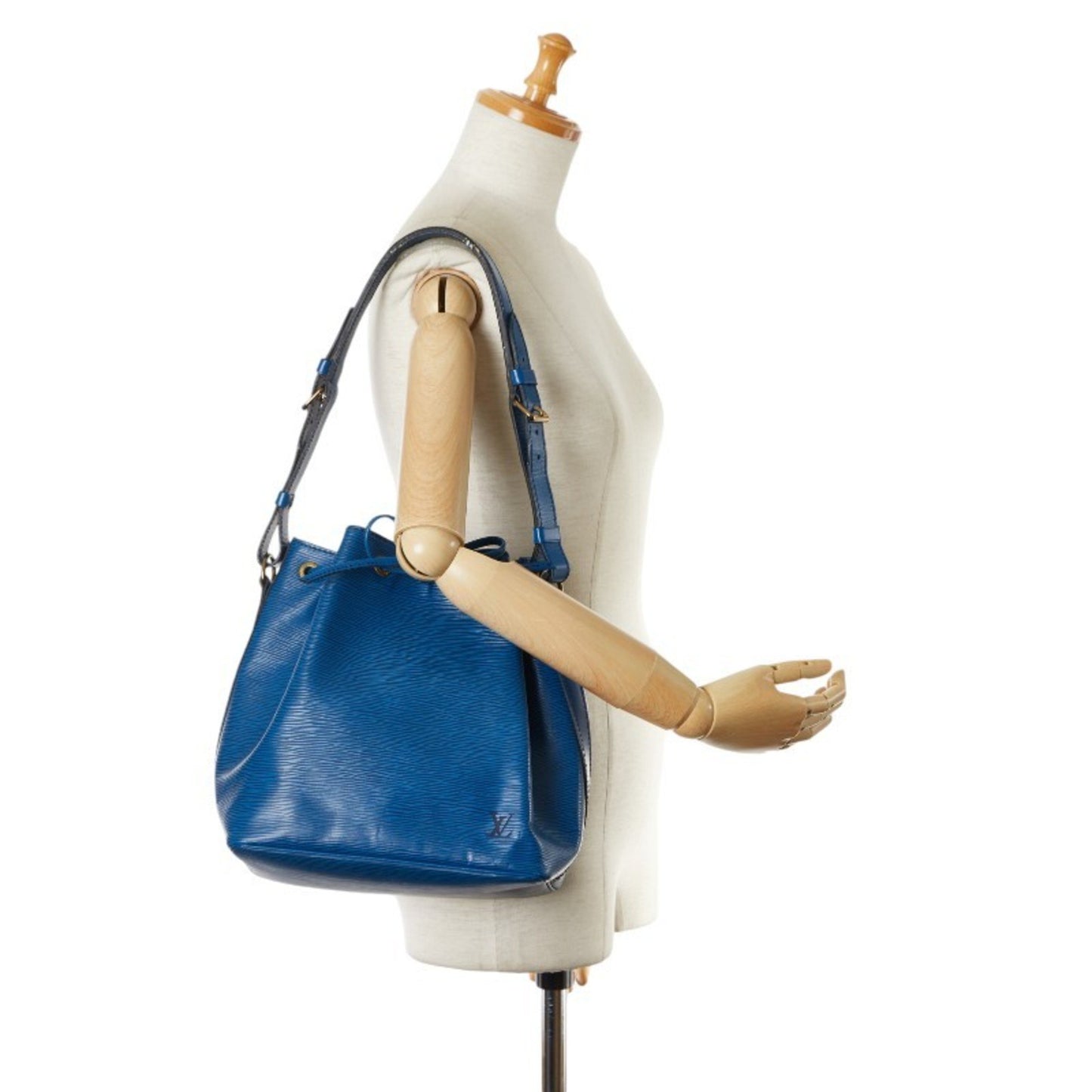 Louis Vuitton Noe Blue Leather Shoulder Bag