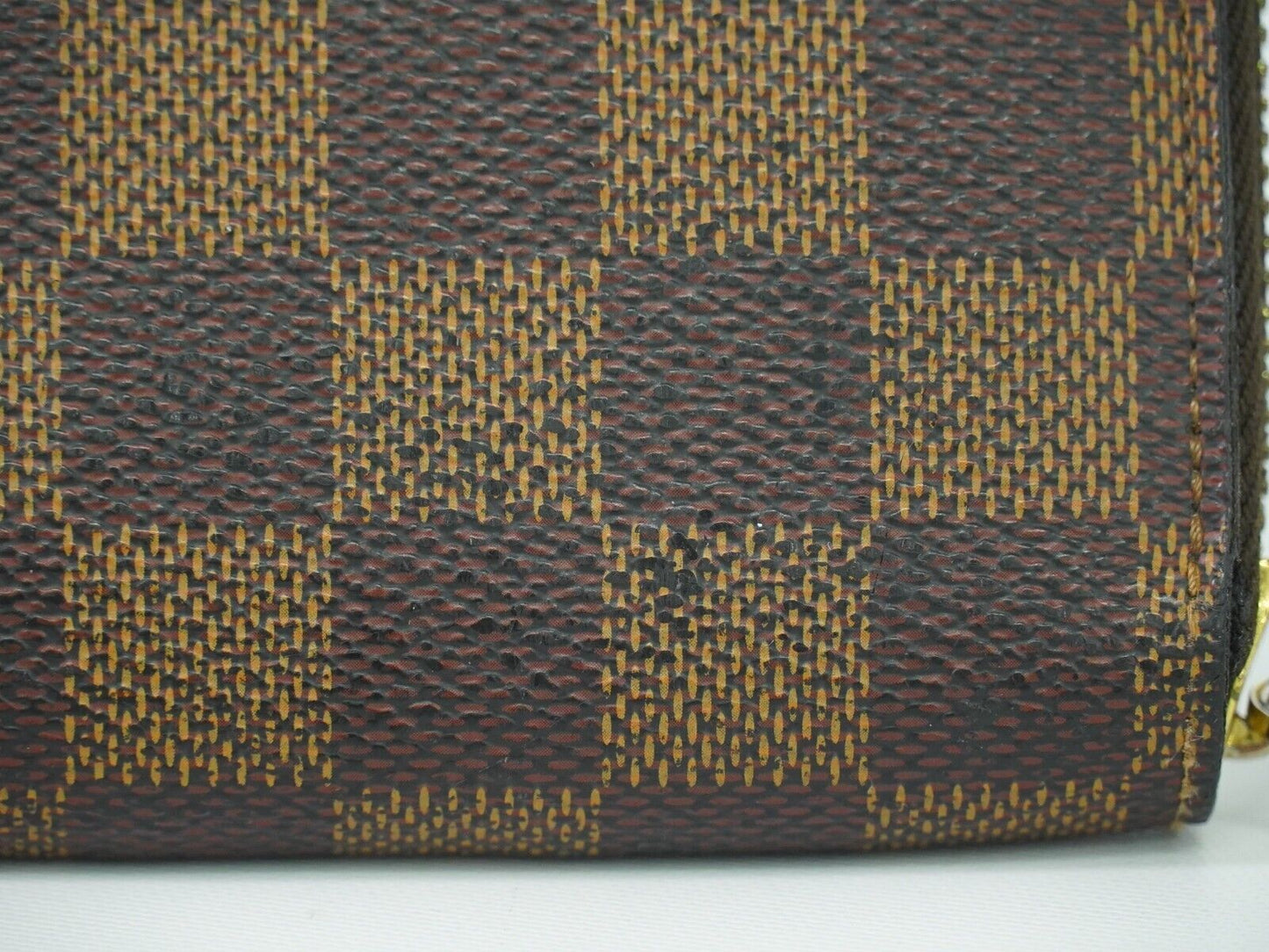 Louis Vuitton Zippy Brown Canvas Wallet Accessories