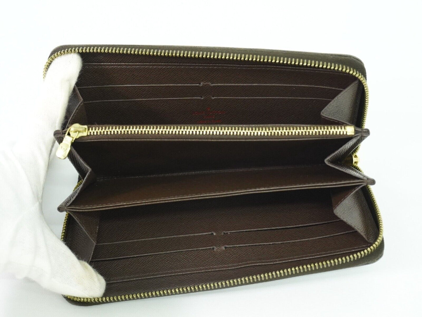 Louis Vuitton Zippy Brown Canvas Wallet Accessories