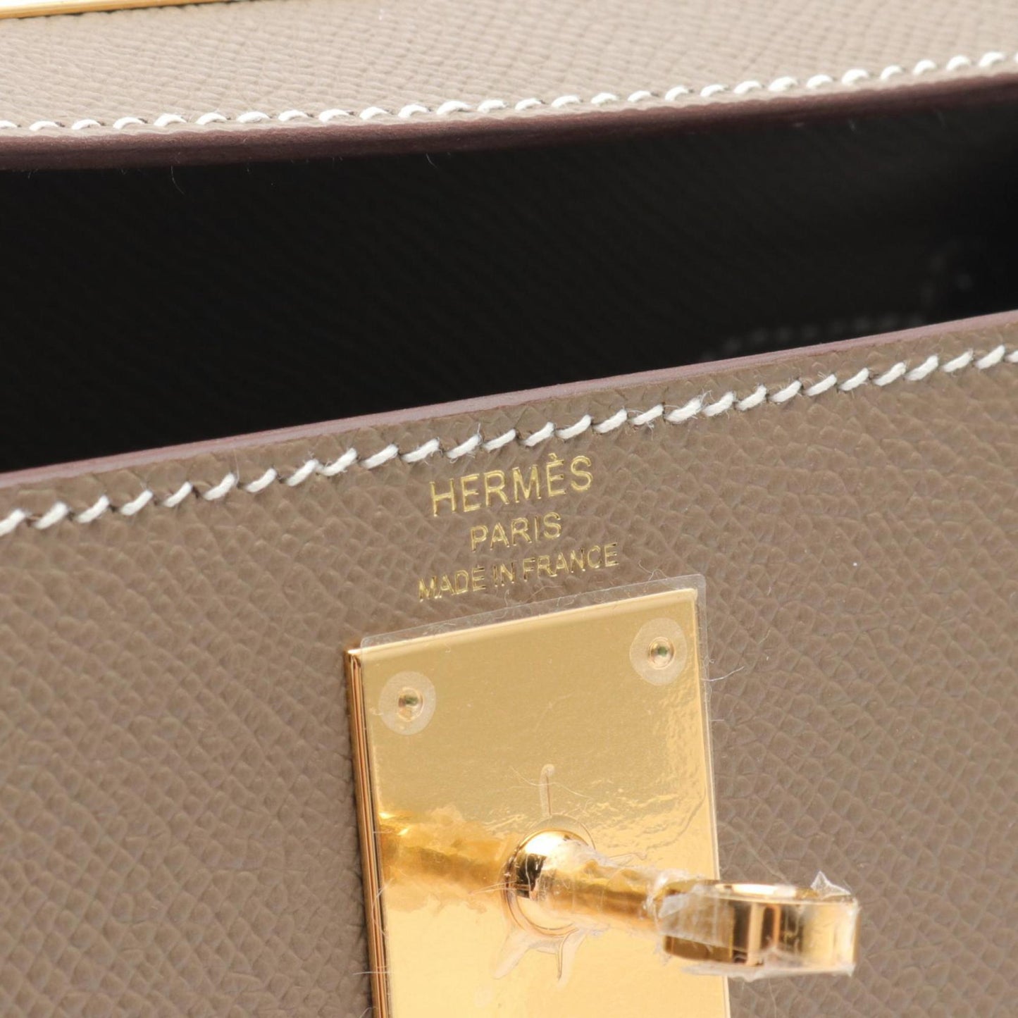 Hermès Kelly 28 Brown Leather Hand Bag