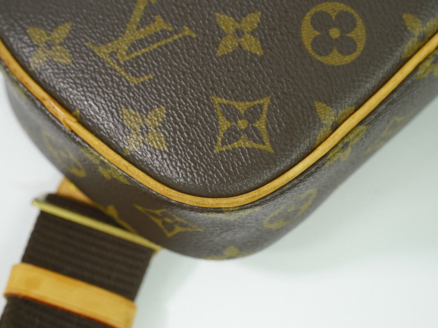 Louis Vuitton Pochette gange Brown Canvas Clutch Bag