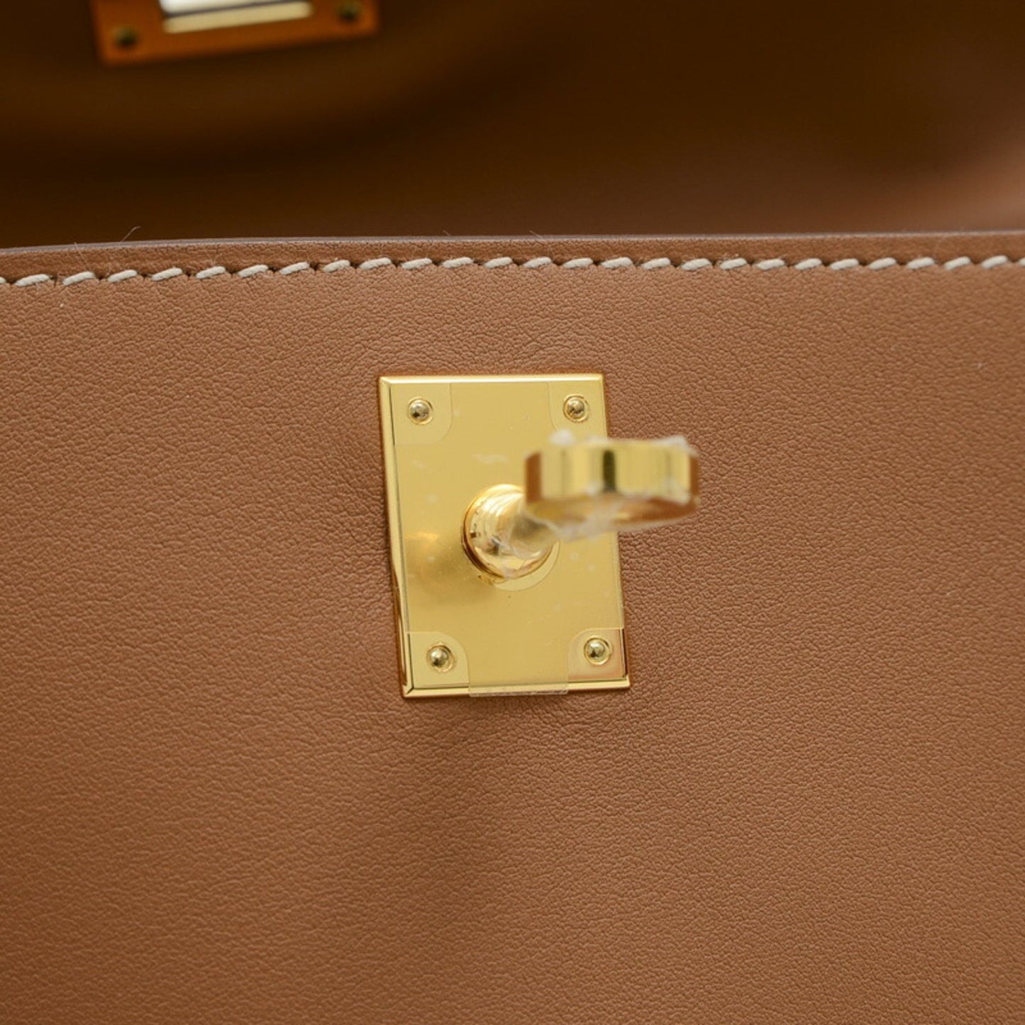 Hermès Kelly Brown Leather Hand Bag