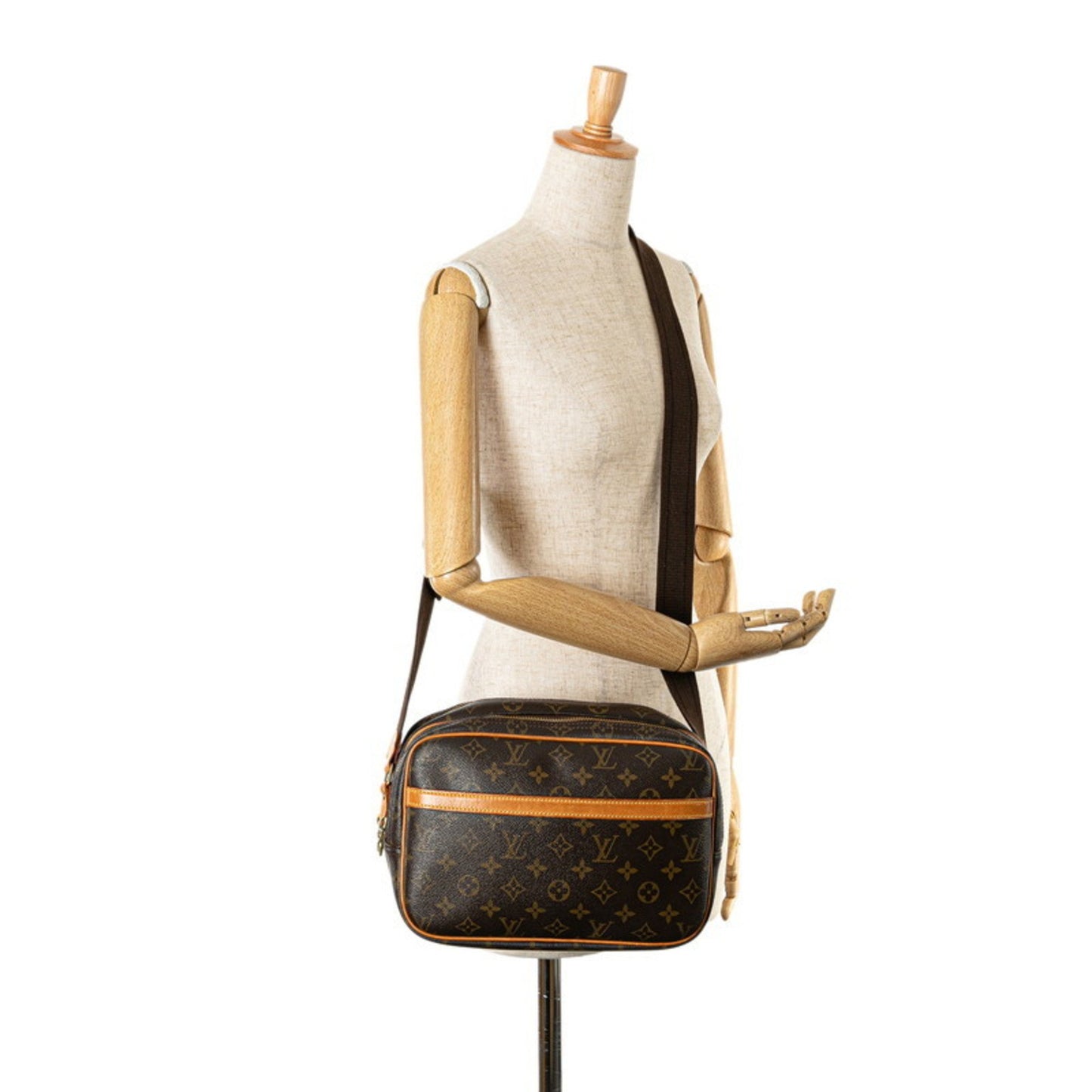 Louis Vuitton Reporter Brown Canvas Shoulder Bag