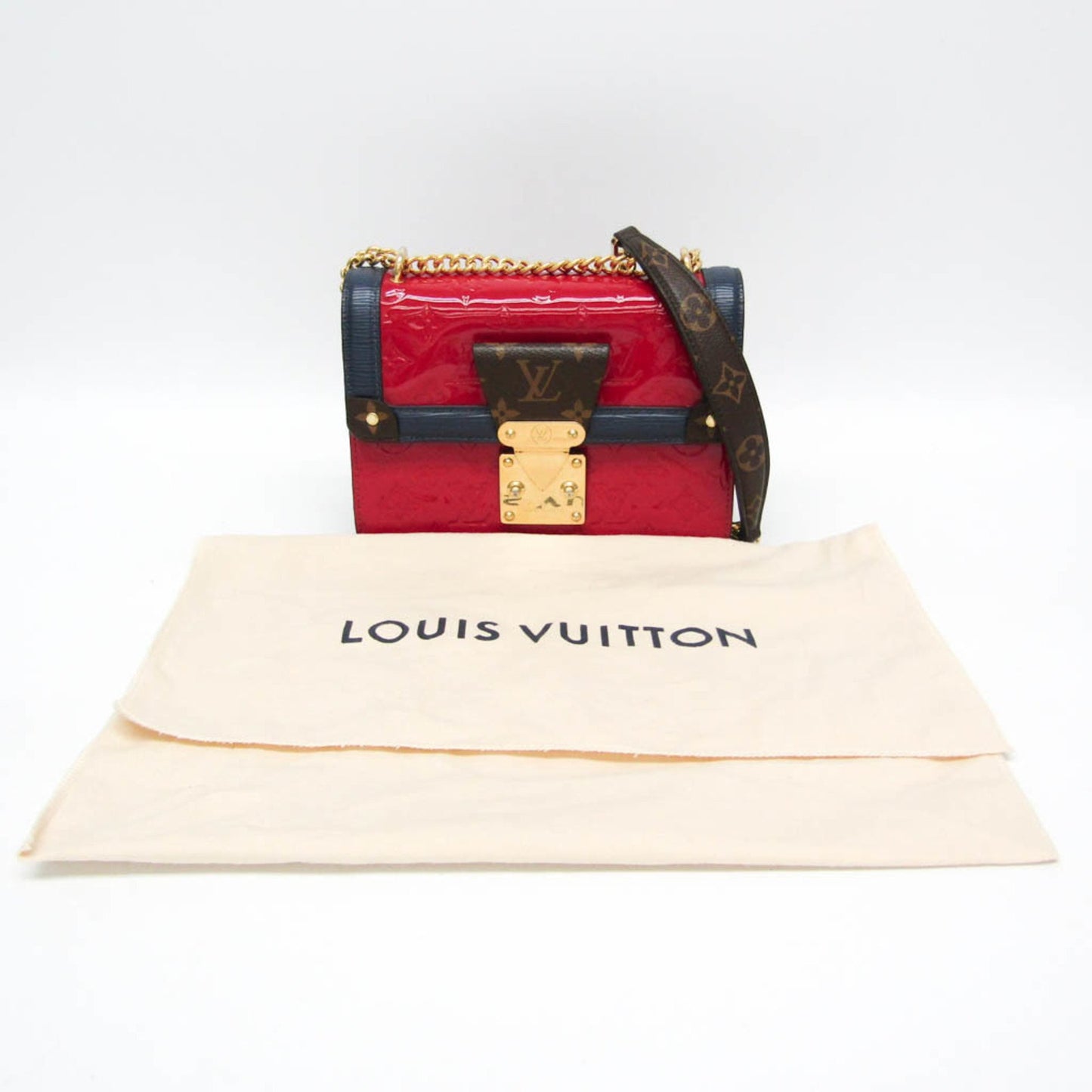 Louis Vuitton Wynwood Red Patent Leather Shoulder Bag