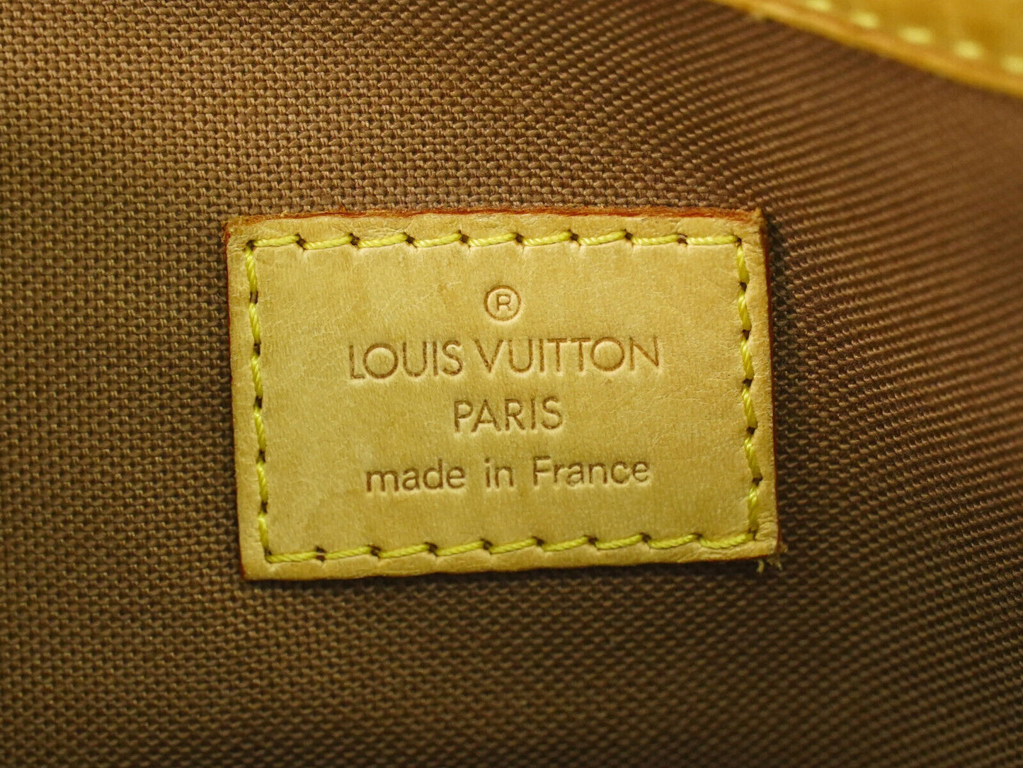 Louis Vuitton Batignolles Brown Canvas Hand Bag