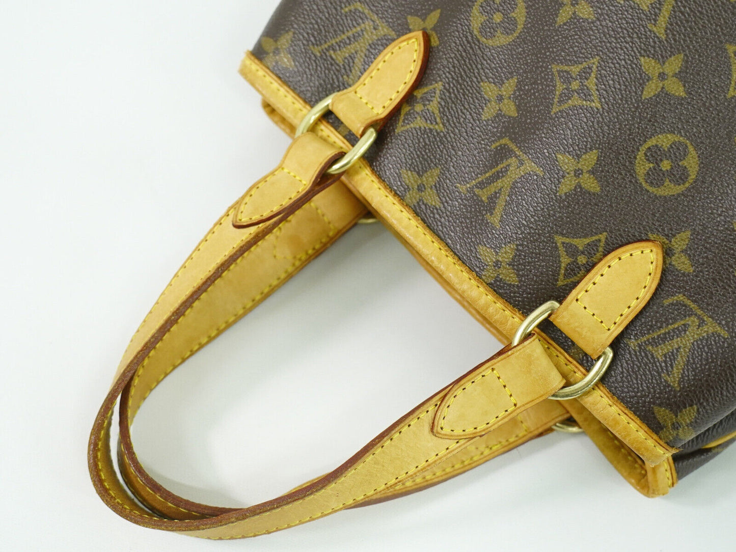 Louis Vuitton Batignolles Brown Canvas Hand Bag