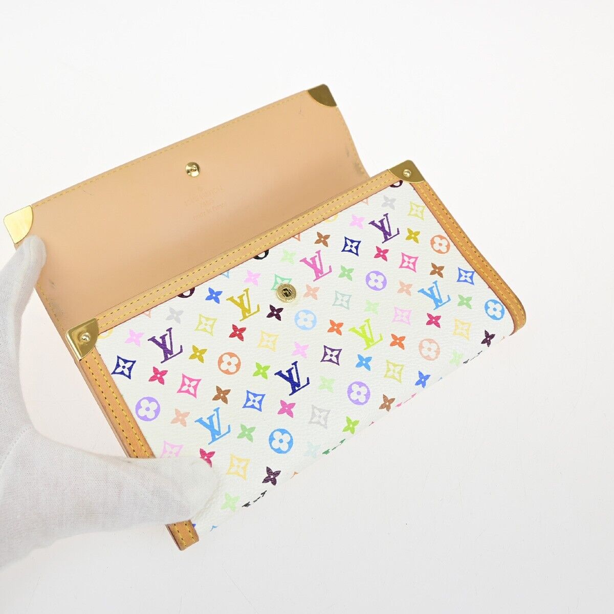 Louis Vuitton Trésor White Canvas Wallet Accessories